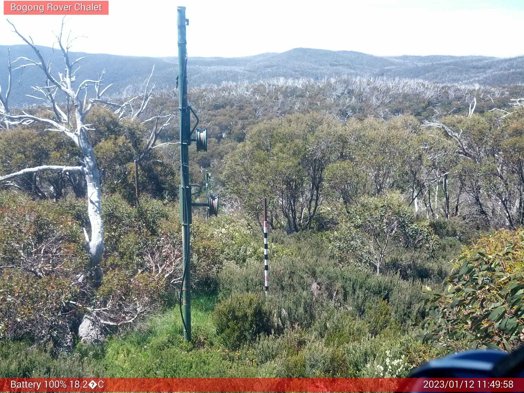 Bogong Web Cam 11:49am Thursday 12th of January 2023