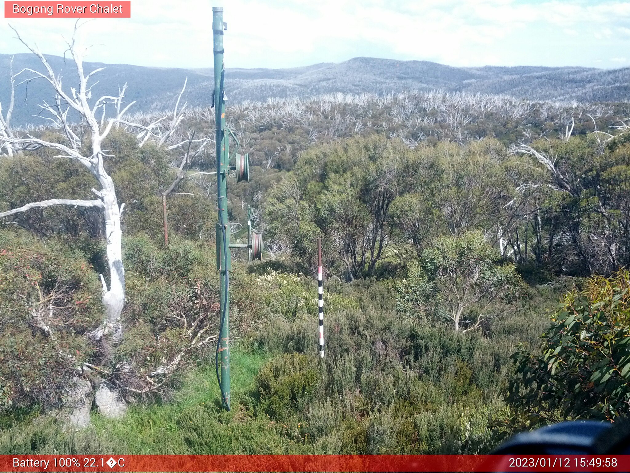 Bogong Web Cam 3:49pm Thursday 12th of January 2023