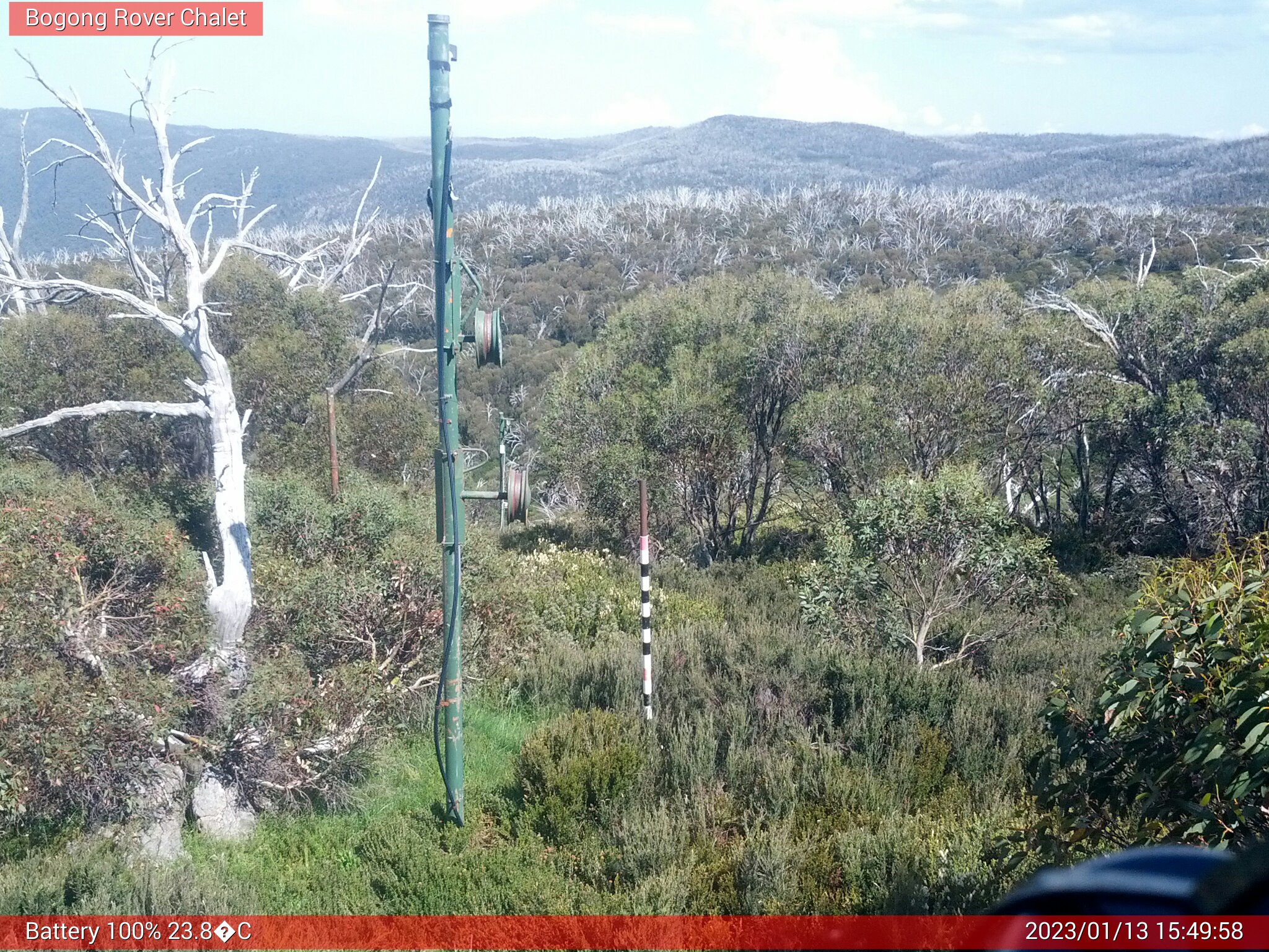 Bogong Web Cam 3:49pm Friday 13th of January 2023