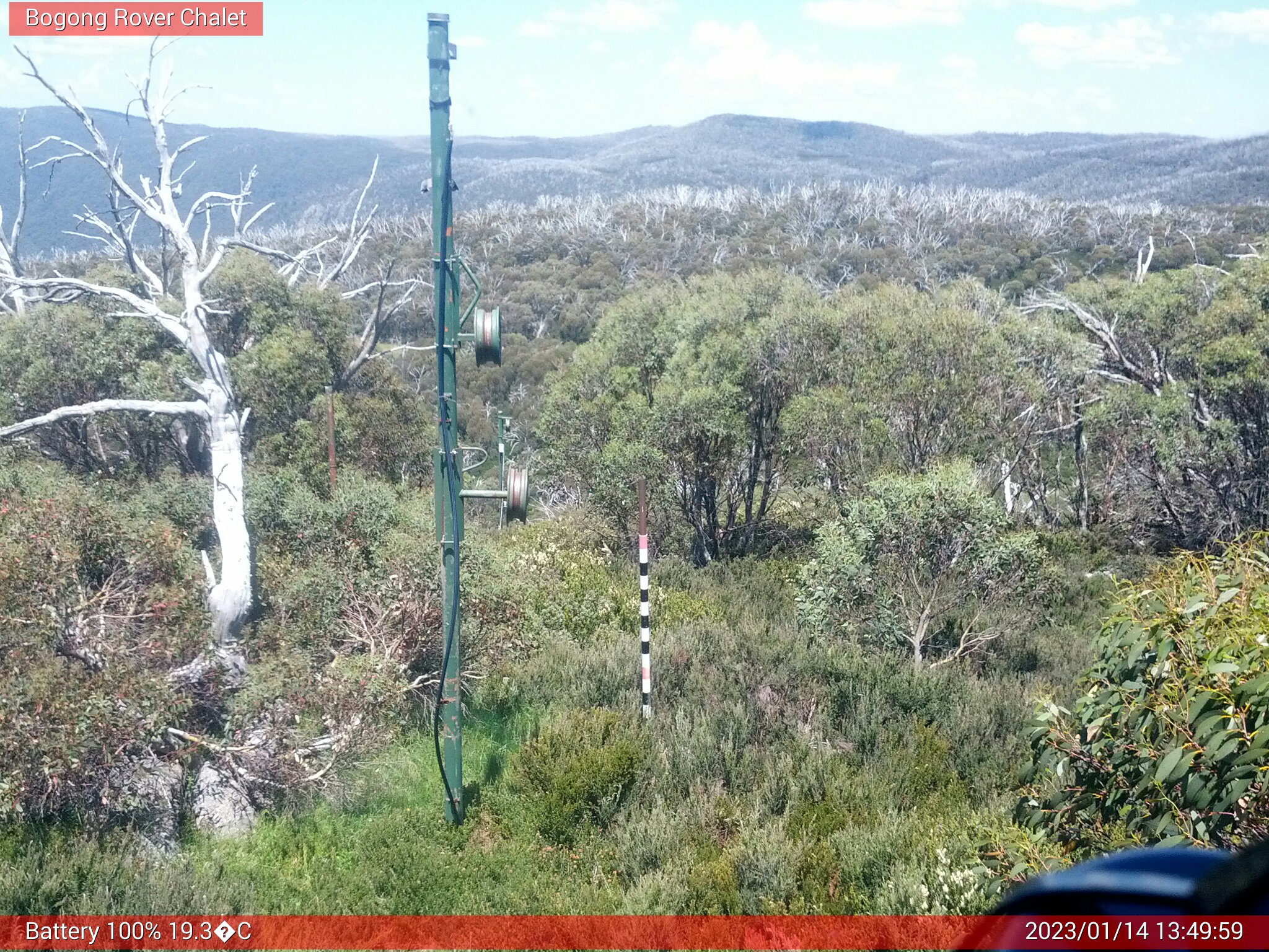 Bogong Web Cam 1:49pm Saturday 14th of January 2023