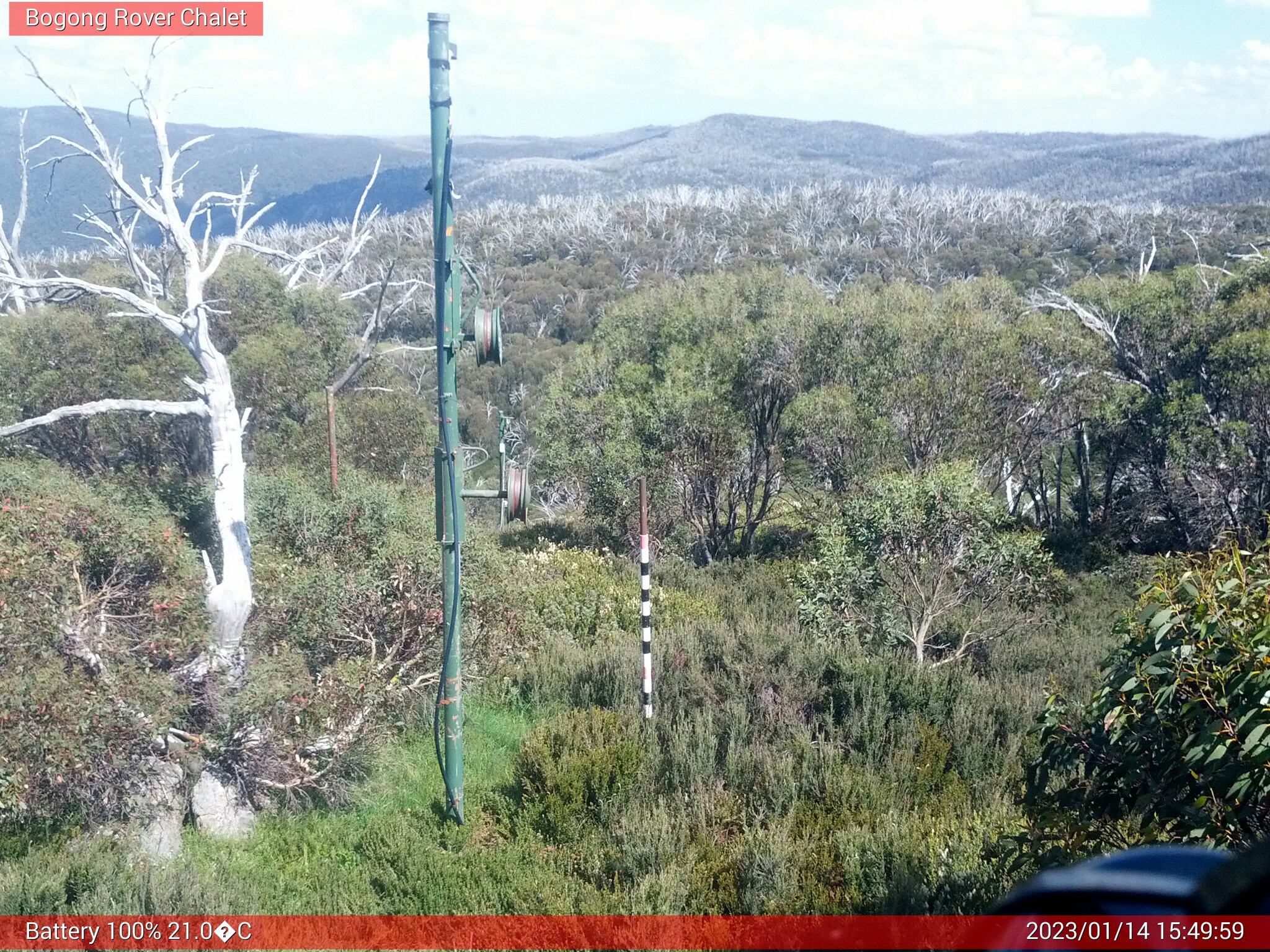 Bogong Web Cam 3:49pm Saturday 14th of January 2023