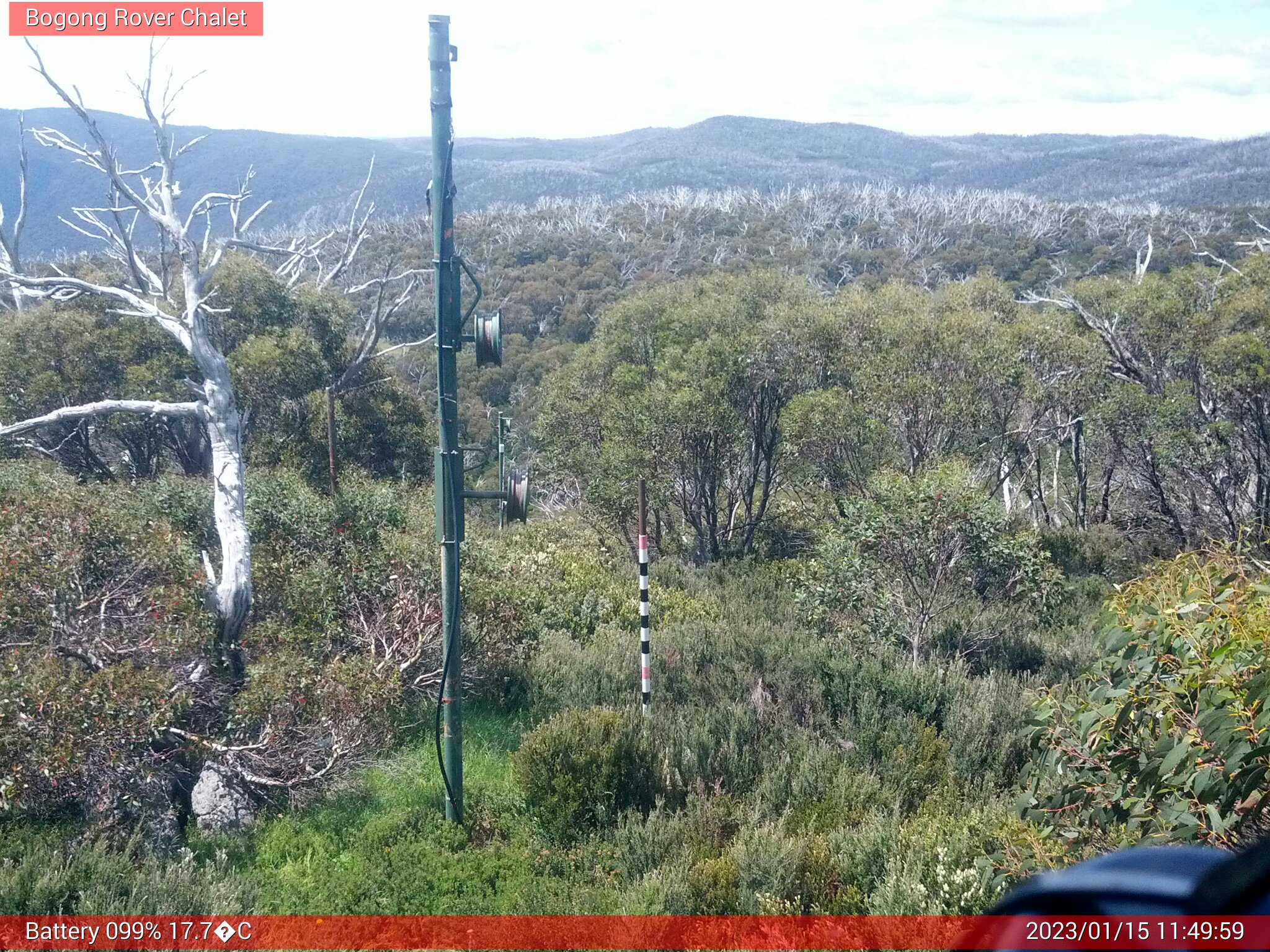 Bogong Web Cam 11:49am Sunday 15th of January 2023