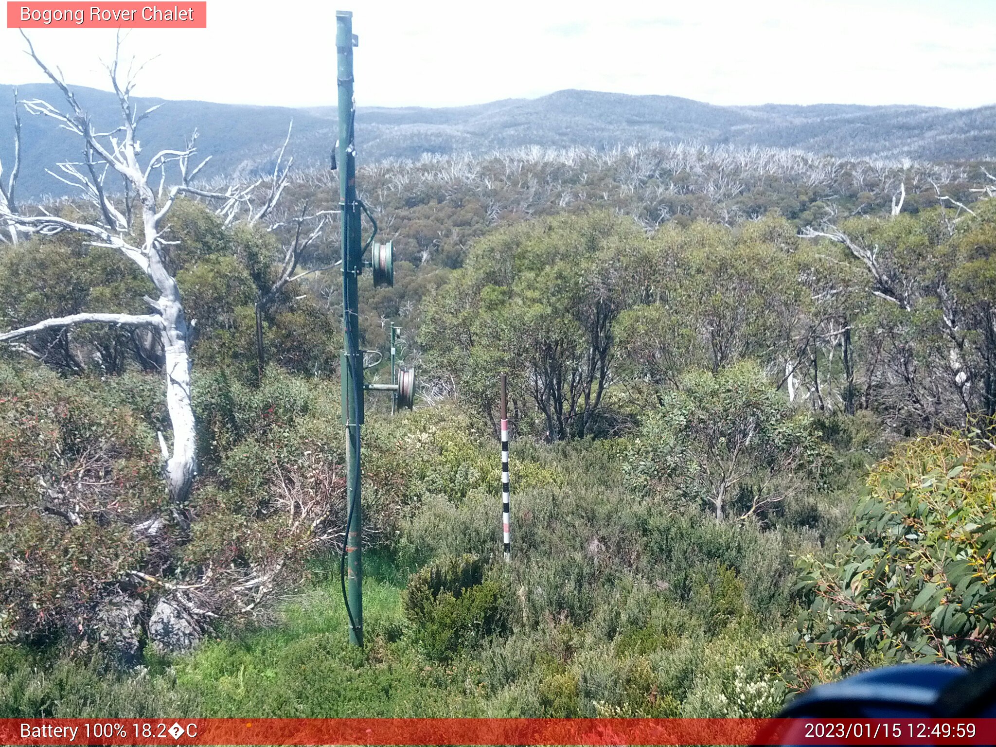 Bogong Web Cam 12:49pm Sunday 15th of January 2023