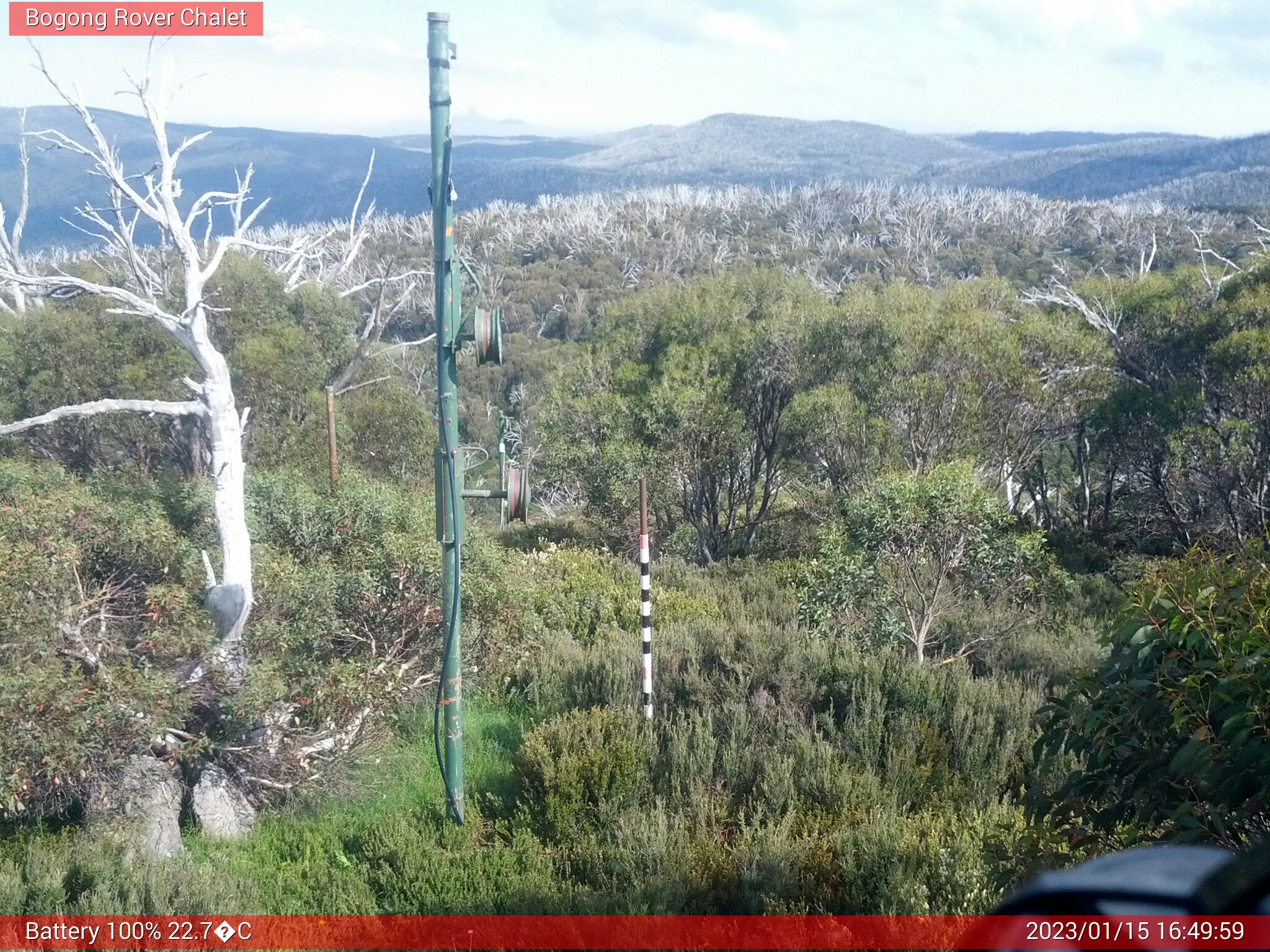 Bogong Web Cam 4:49pm Sunday 15th of January 2023