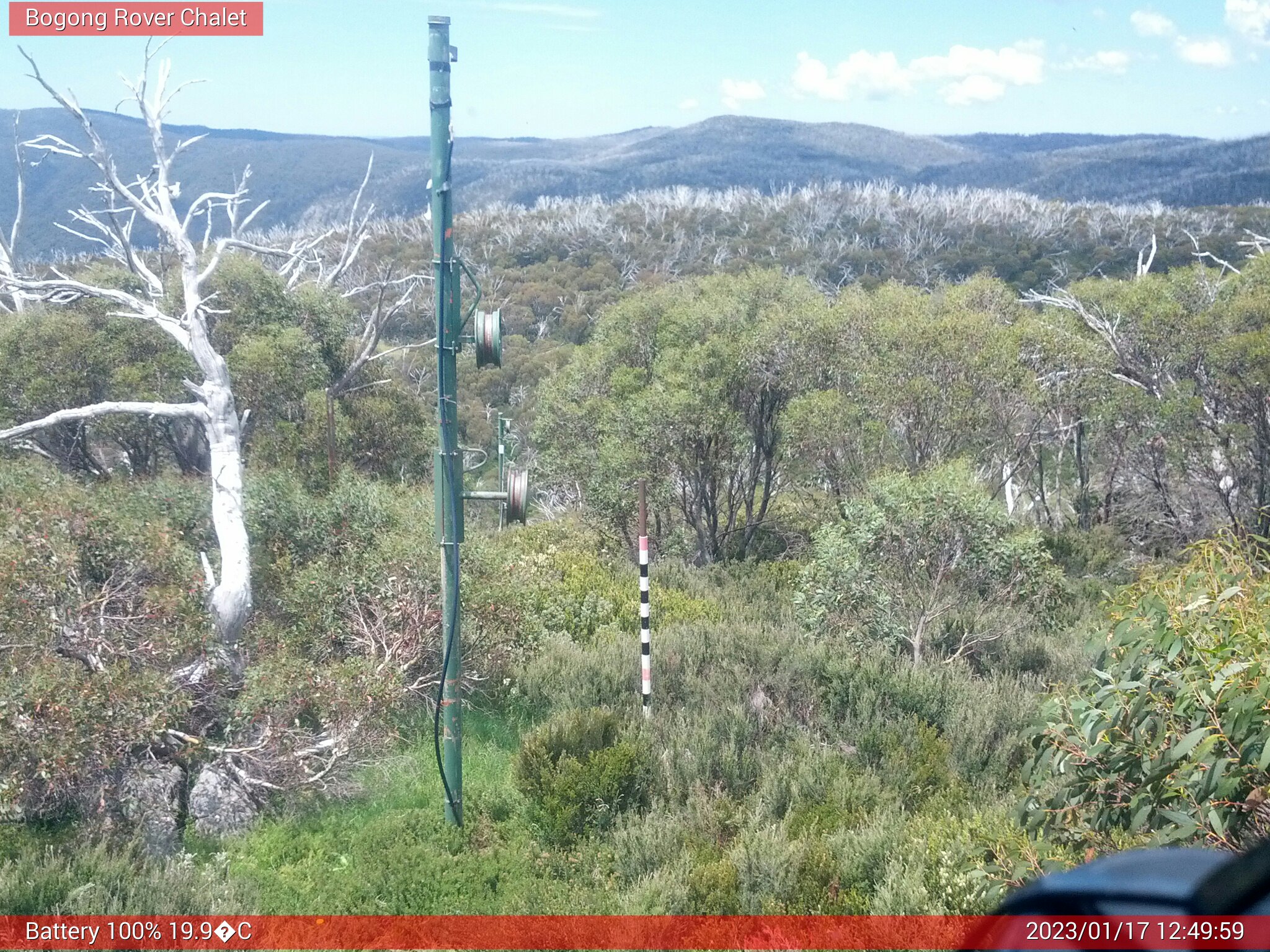 Bogong Web Cam 12:49pm Tuesday 17th of January 2023