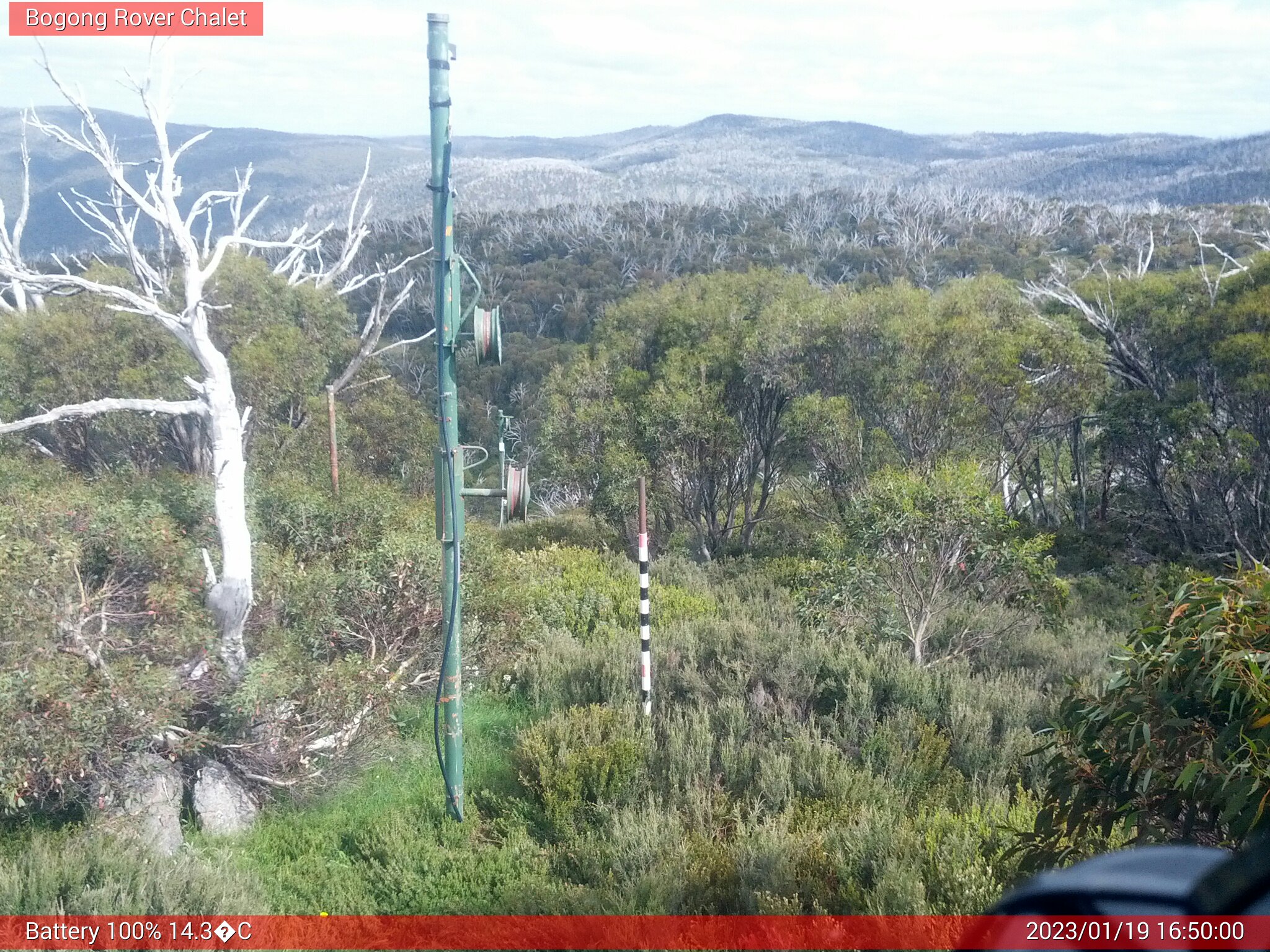 Bogong Web Cam 4:49pm Thursday 19th of January 2023