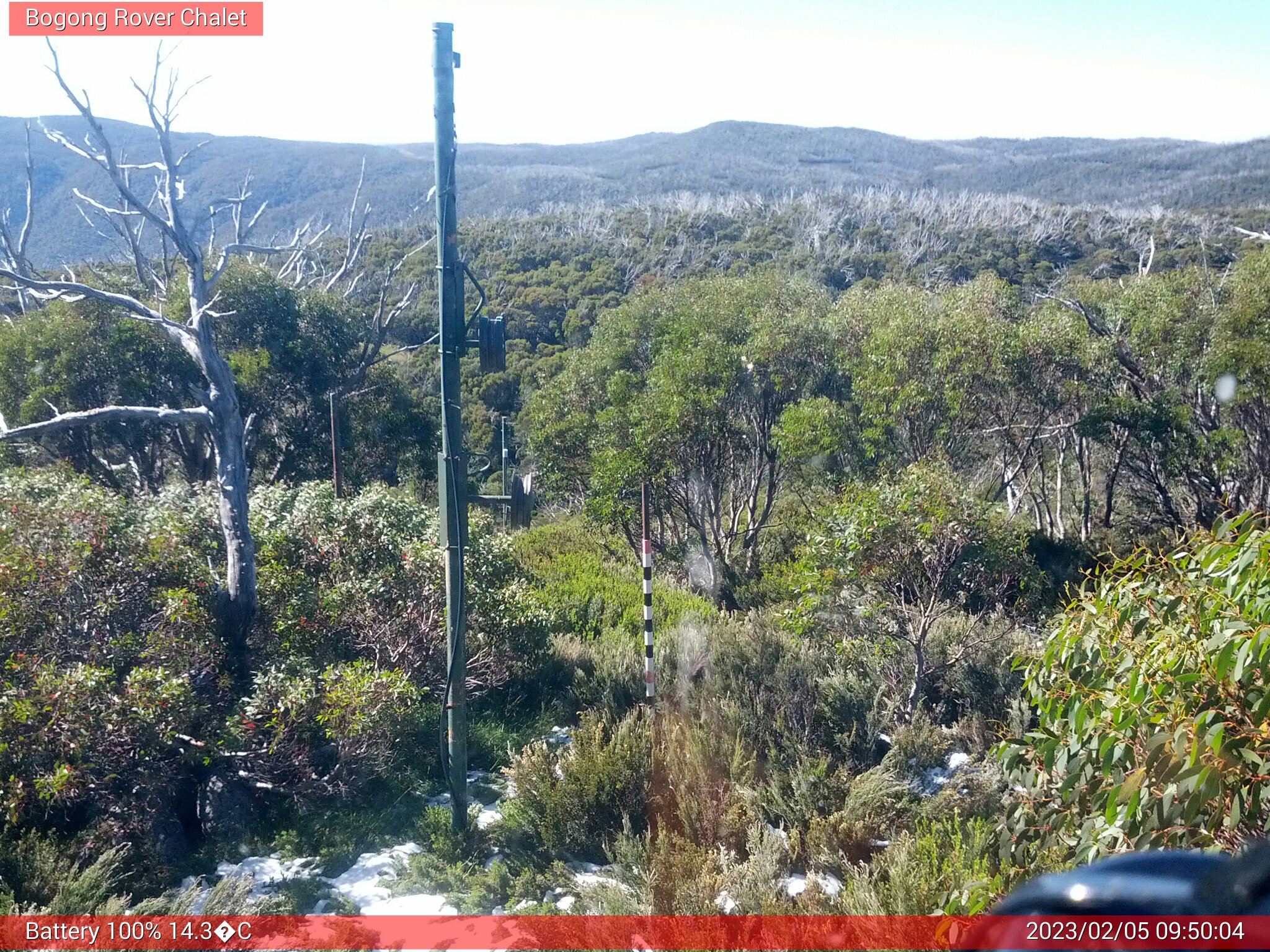 Bogong Web Cam 9:50am Sunday 5th of February 2023