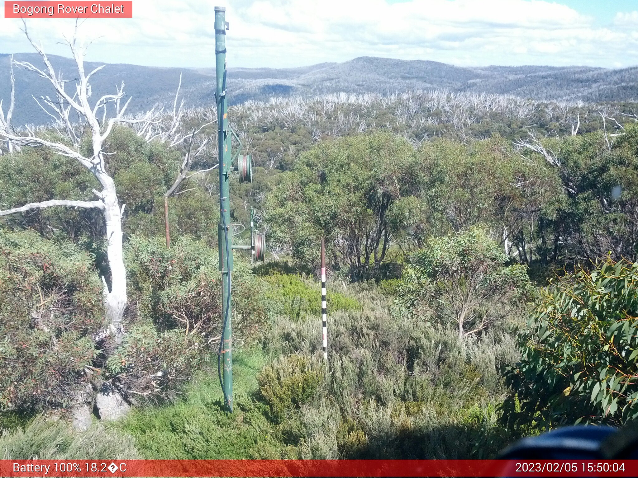 Bogong Web Cam 3:50pm Sunday 5th of February 2023