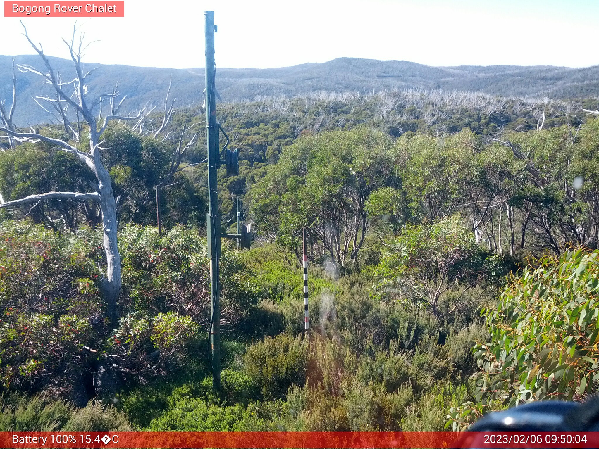 Bogong Web Cam 9:50am Monday 6th of February 2023