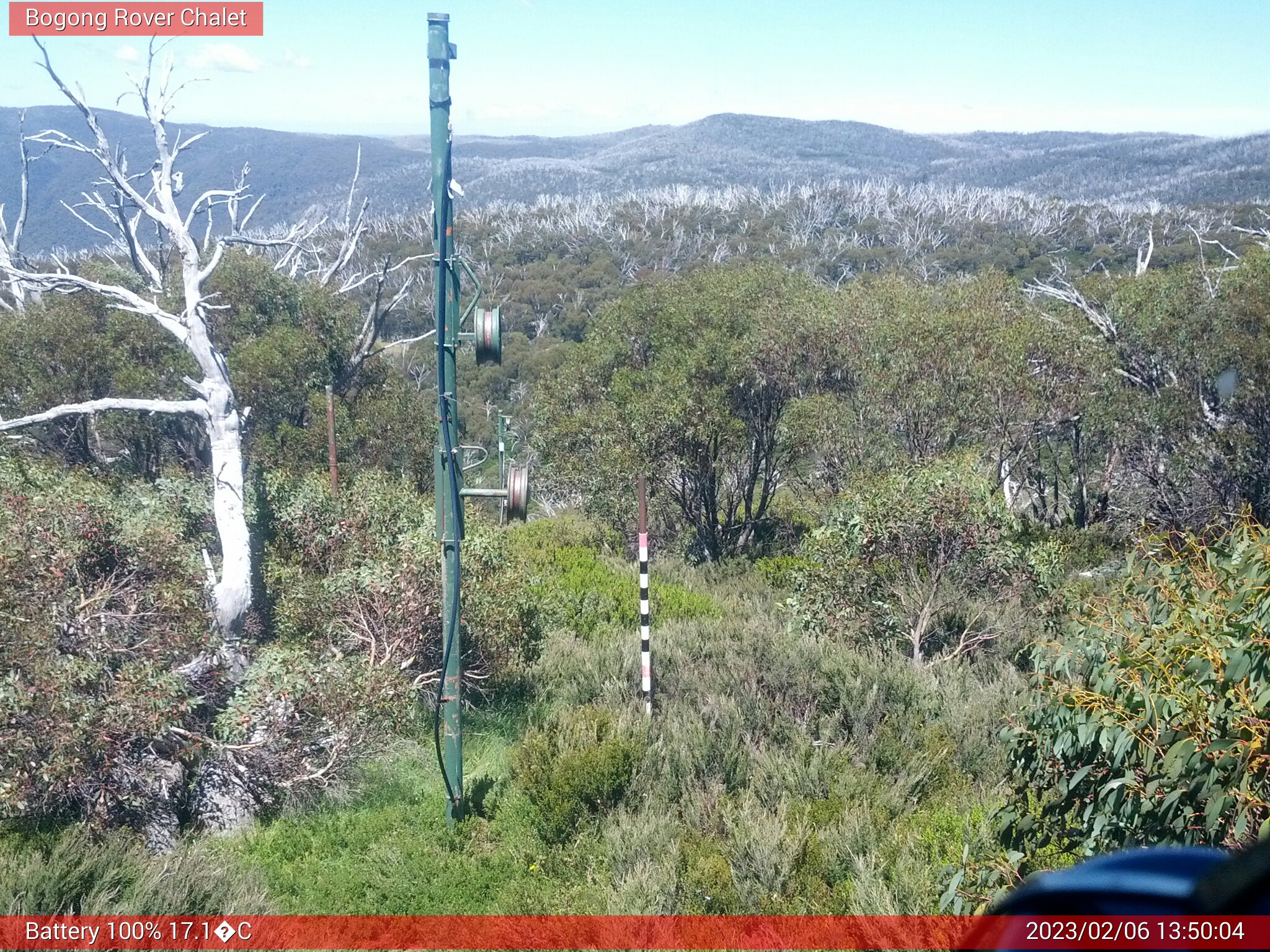 Bogong Web Cam 1:50pm Monday 6th of February 2023