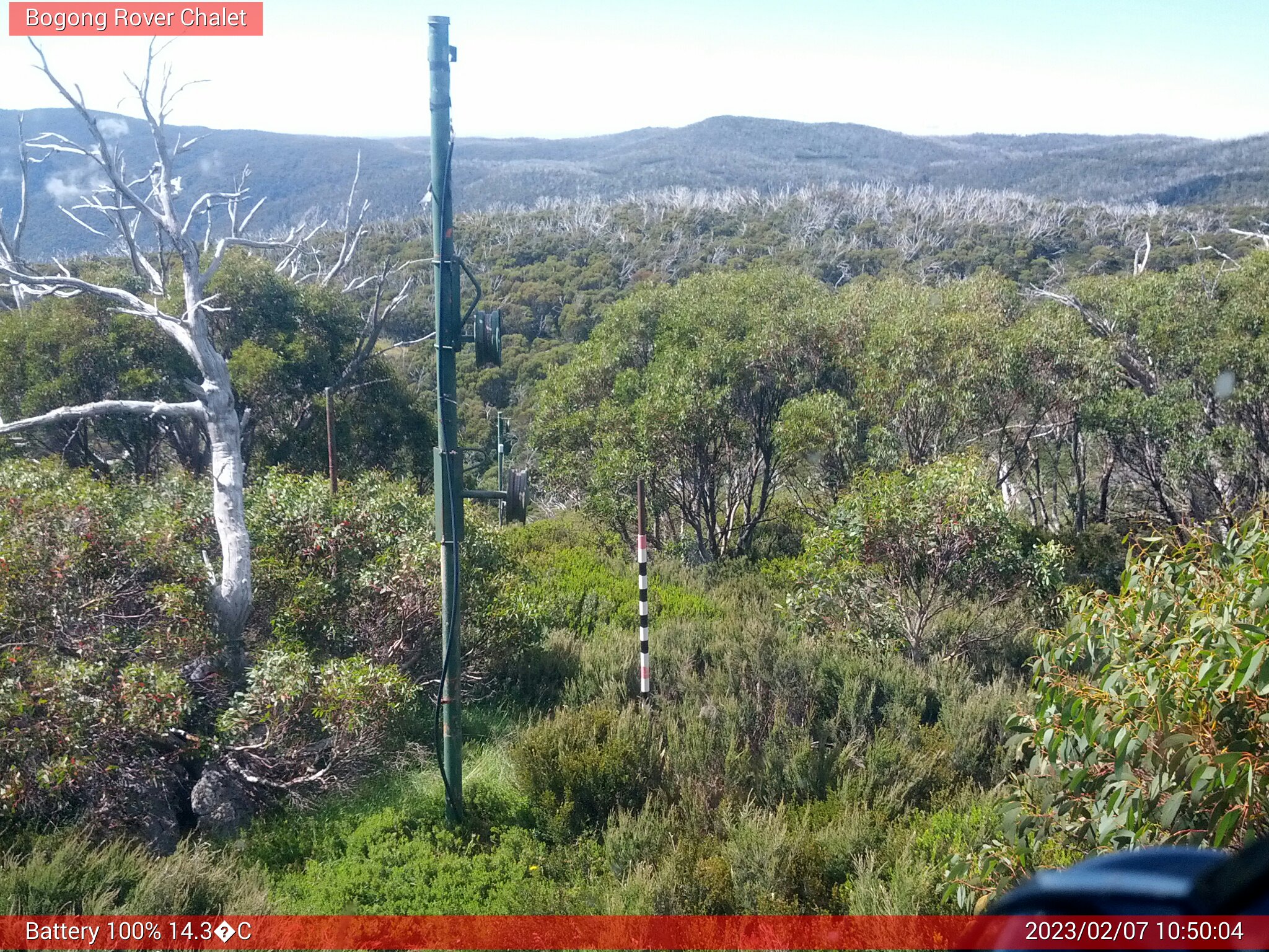 Bogong Web Cam 10:50am Tuesday 7th of February 2023