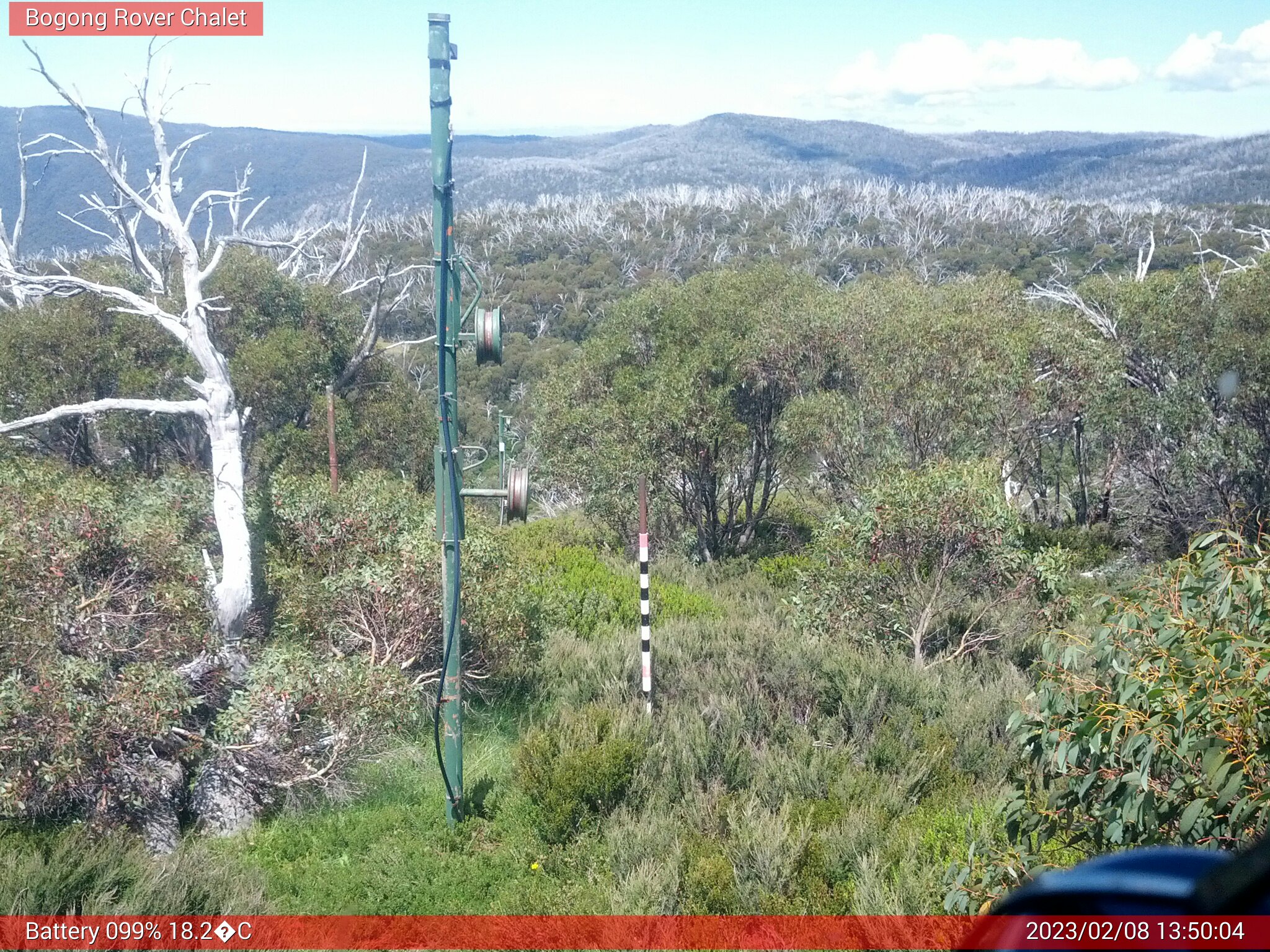 Bogong Web Cam 1:50pm Wednesday 8th of February 2023