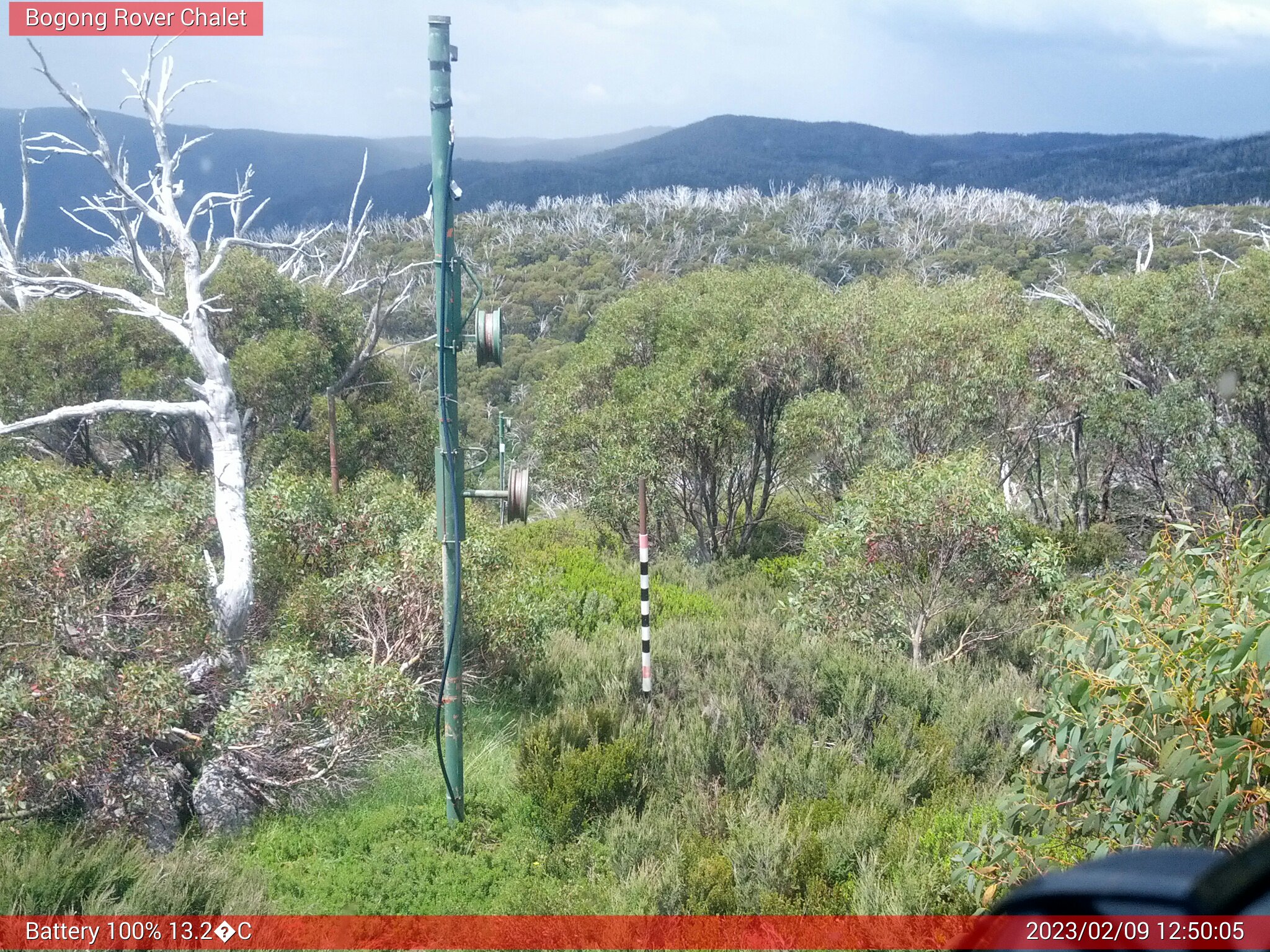 Bogong Web Cam 12:50pm Thursday 9th of February 2023