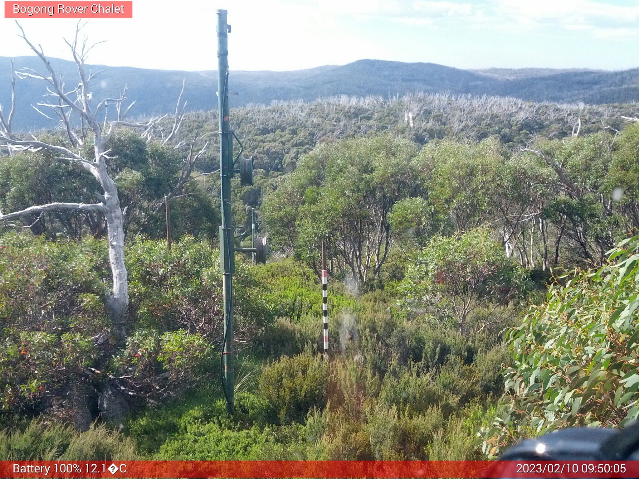 Bogong Web Cam 9:50am Friday 10th of February 2023