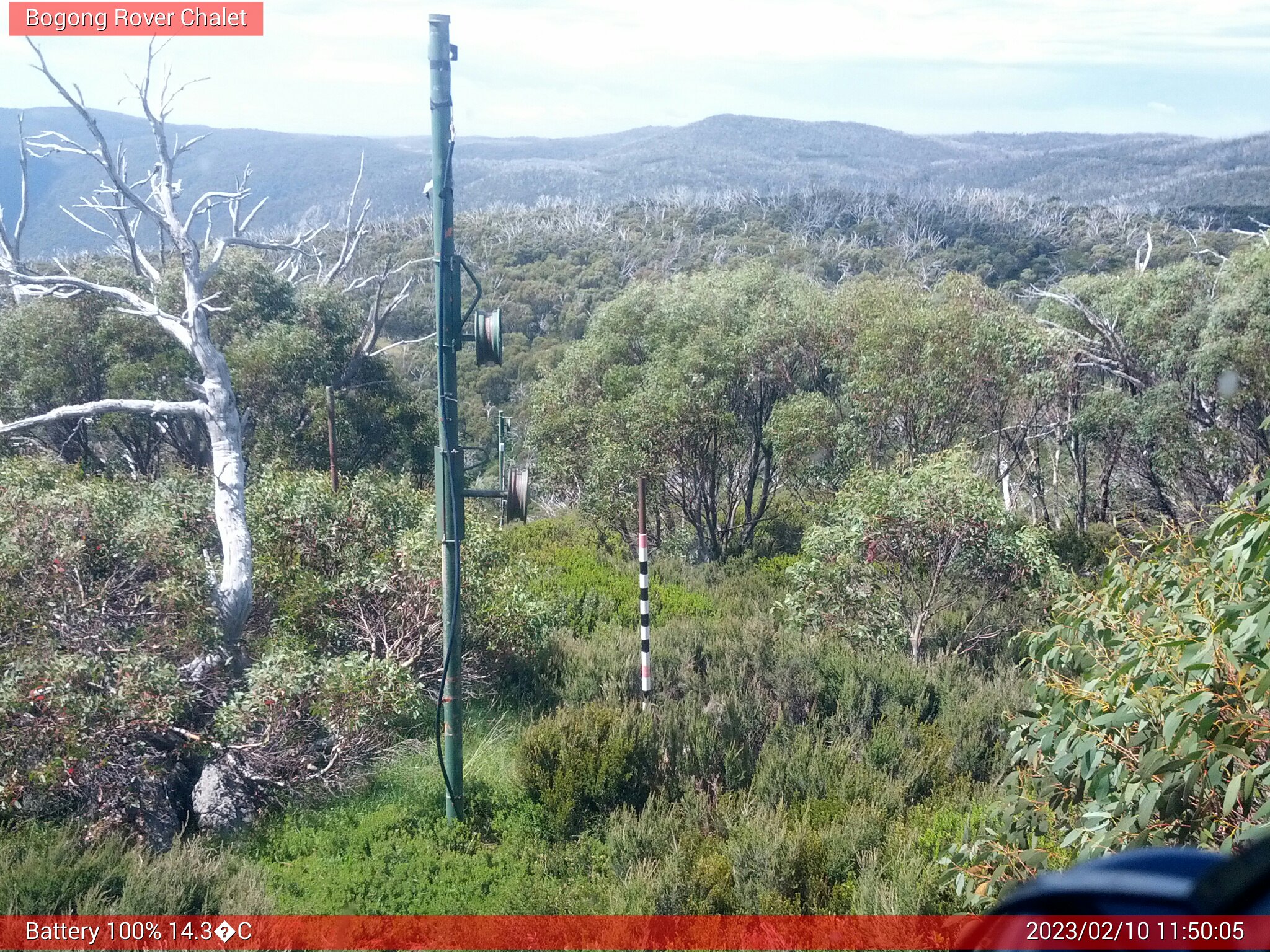 Bogong Web Cam 11:50am Friday 10th of February 2023