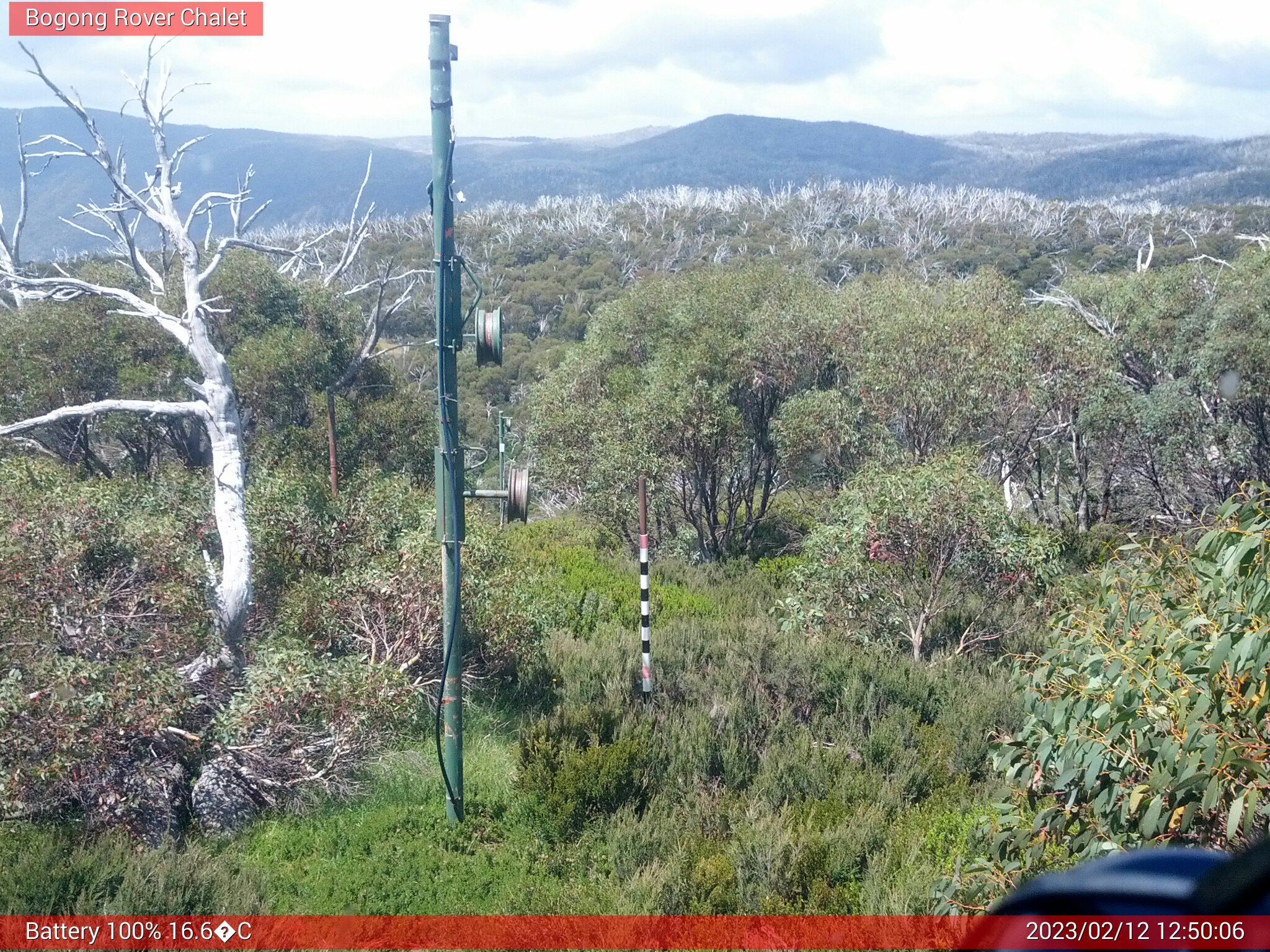 Bogong Web Cam 12:50pm Sunday 12th of February 2023