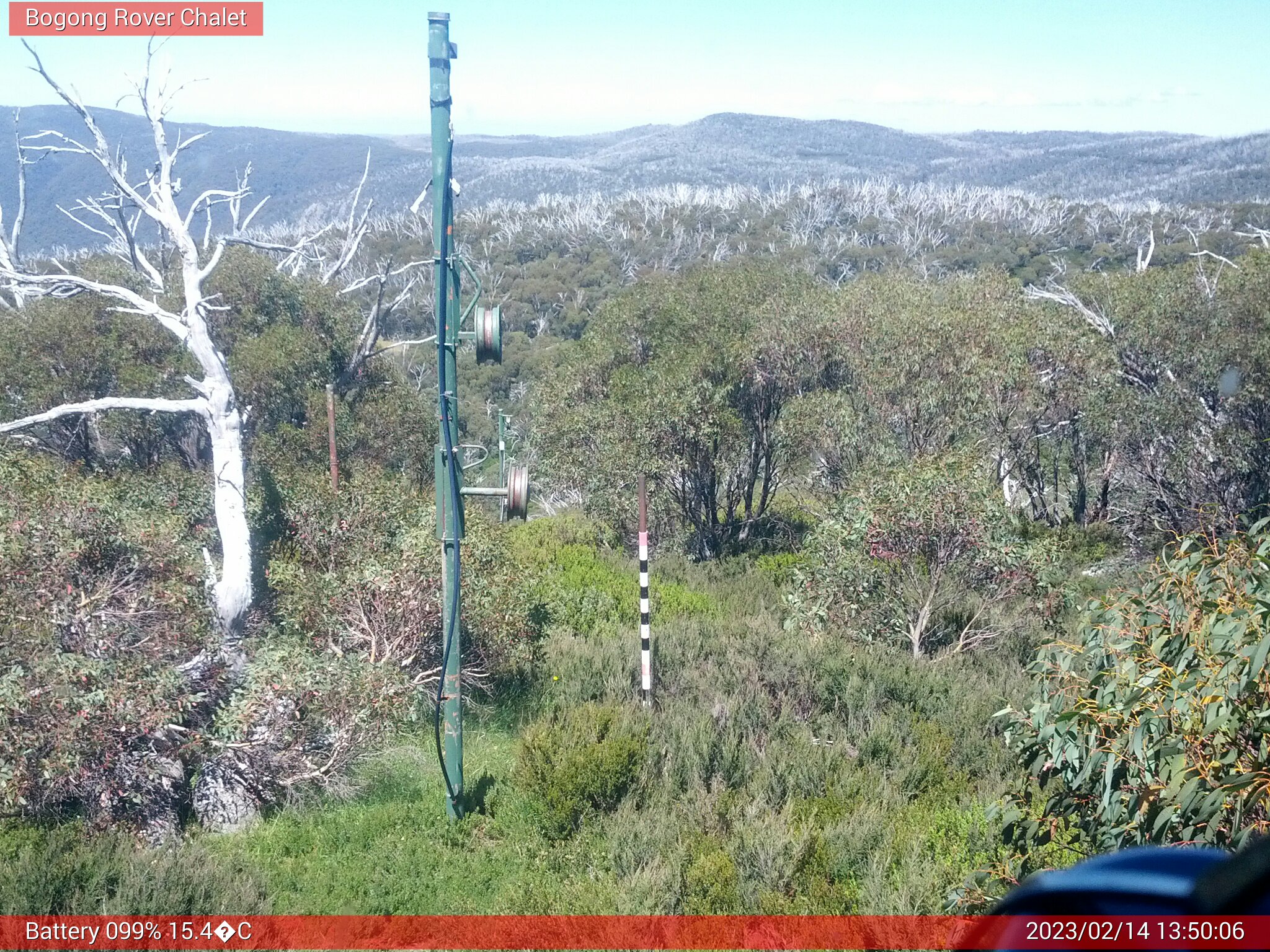 Bogong Web Cam 1:50pm Tuesday 14th of February 2023