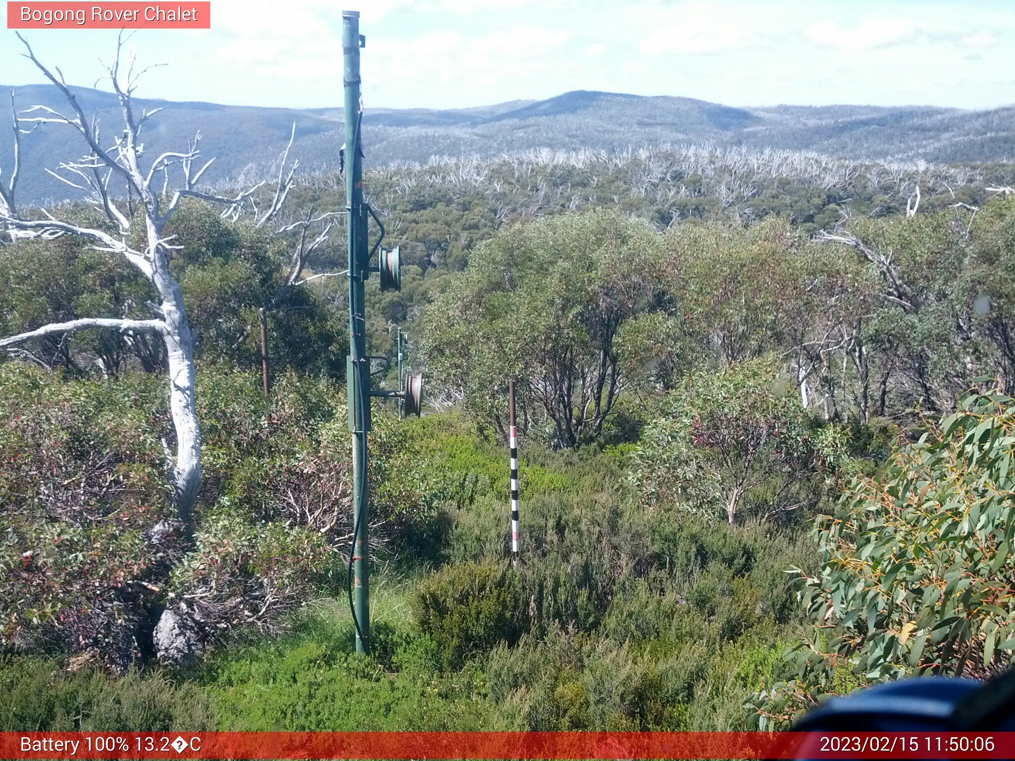 Bogong Web Cam 11:50am Wednesday 15th of February 2023