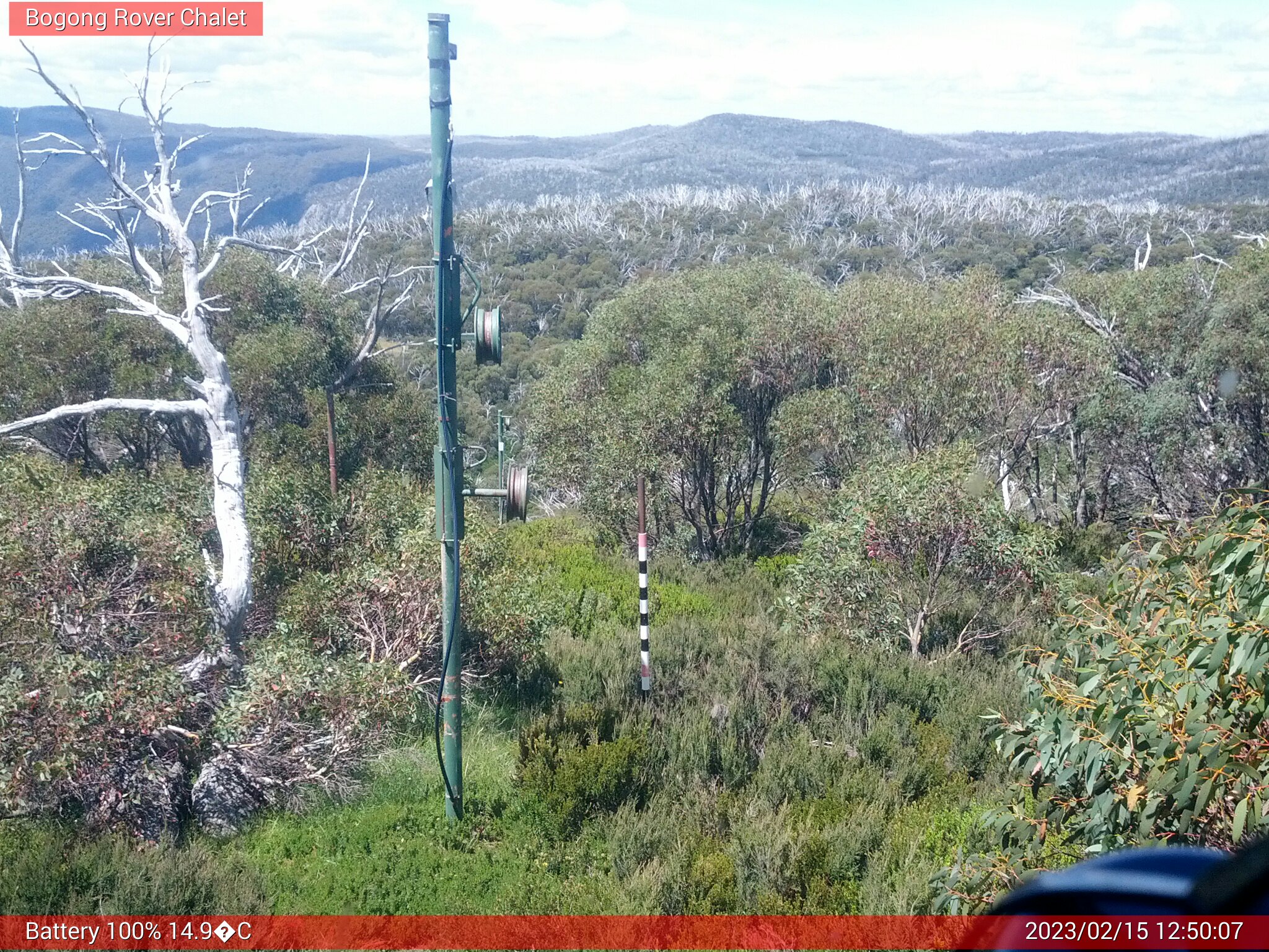 Bogong Web Cam 12:50pm Wednesday 15th of February 2023