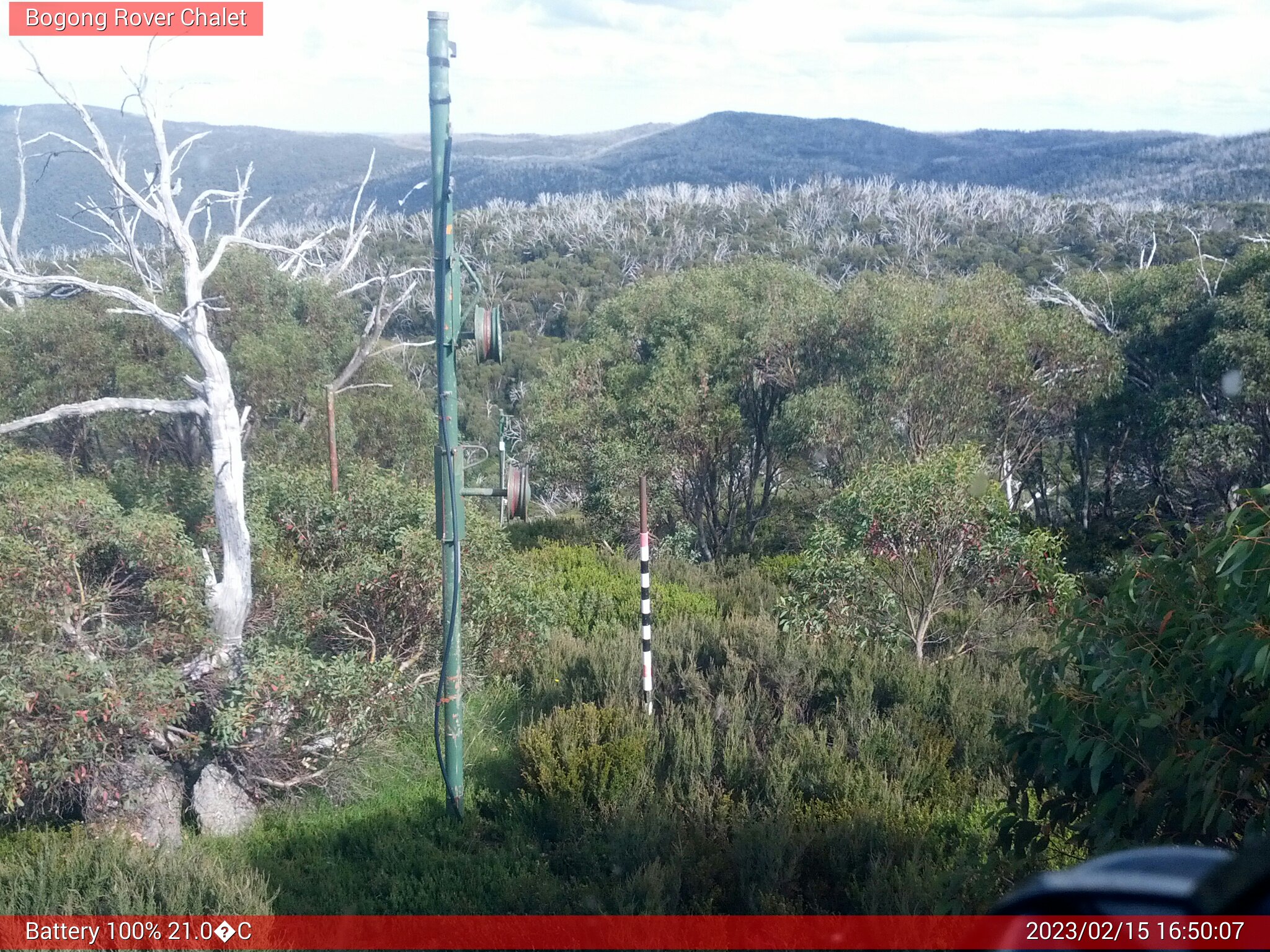 Bogong Web Cam 4:50pm Wednesday 15th of February 2023