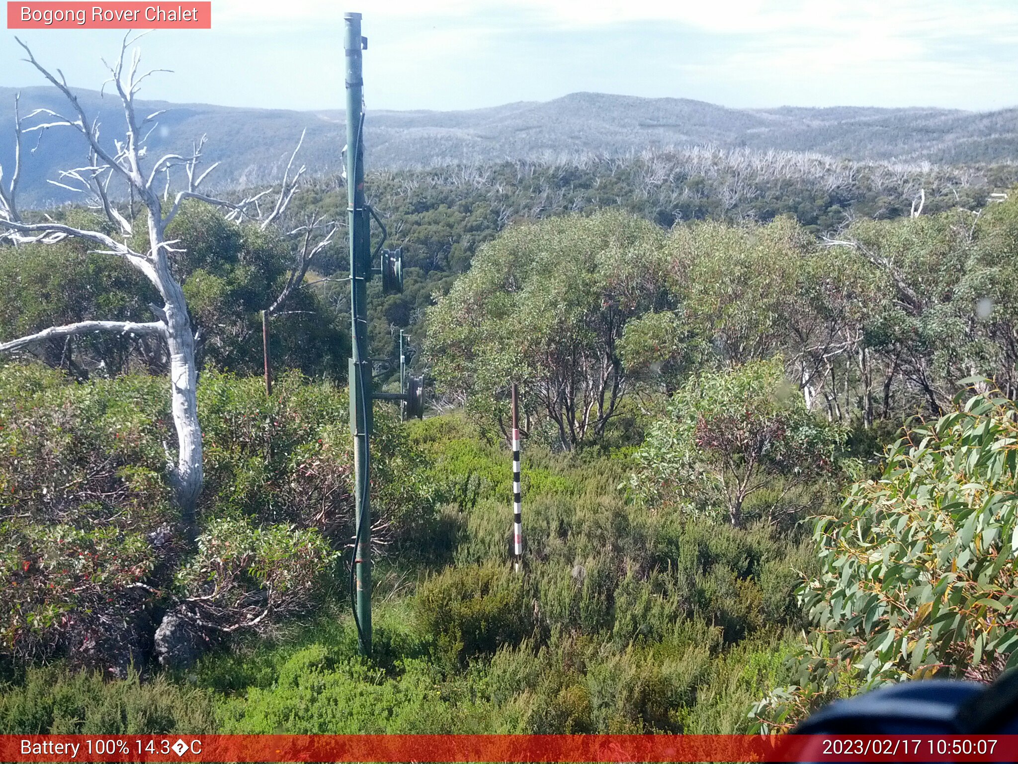 Bogong Web Cam 10:50am Friday 17th of February 2023