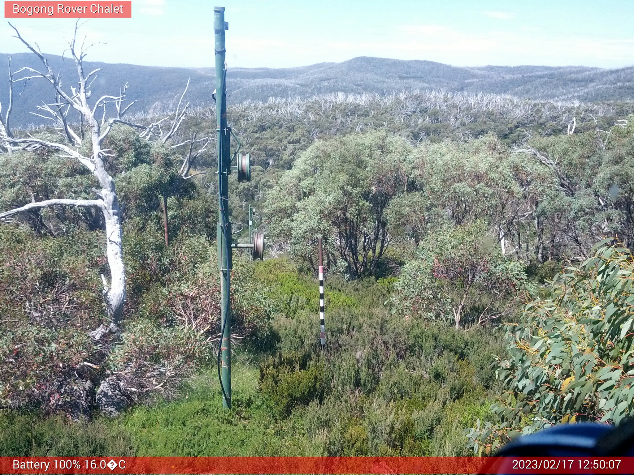 Bogong Web Cam 12:50pm Friday 17th of February 2023