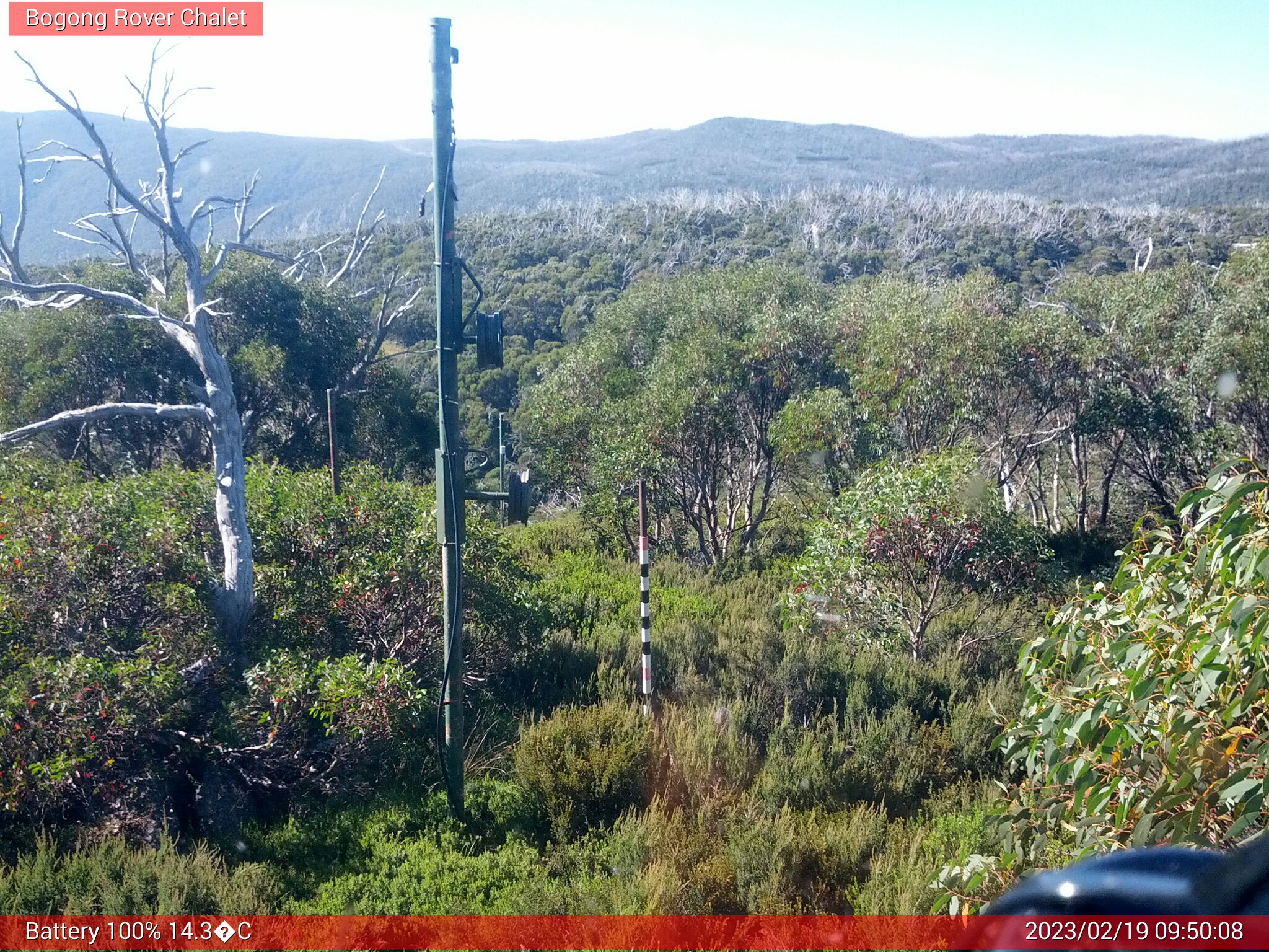 Bogong Web Cam 9:50am Sunday 19th of February 2023