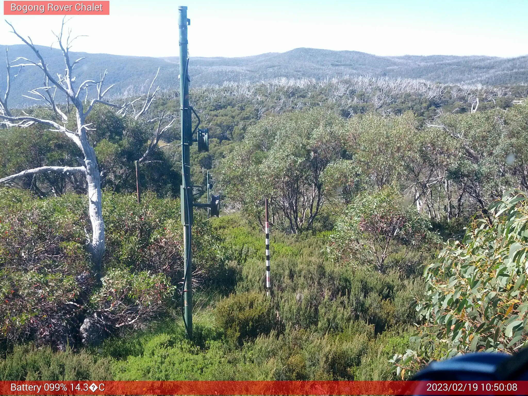 Bogong Web Cam 10:50am Sunday 19th of February 2023