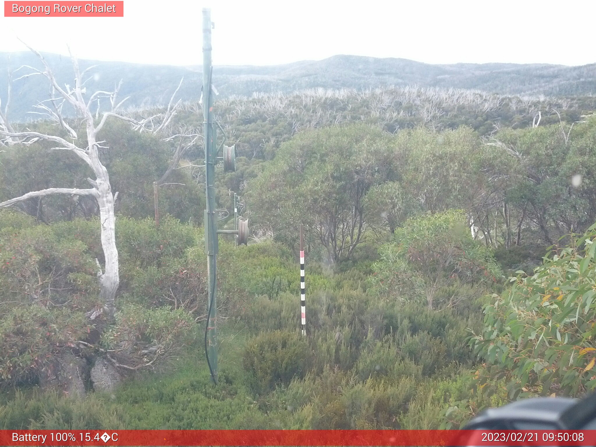 Bogong Web Cam 9:50am Tuesday 21st of February 2023