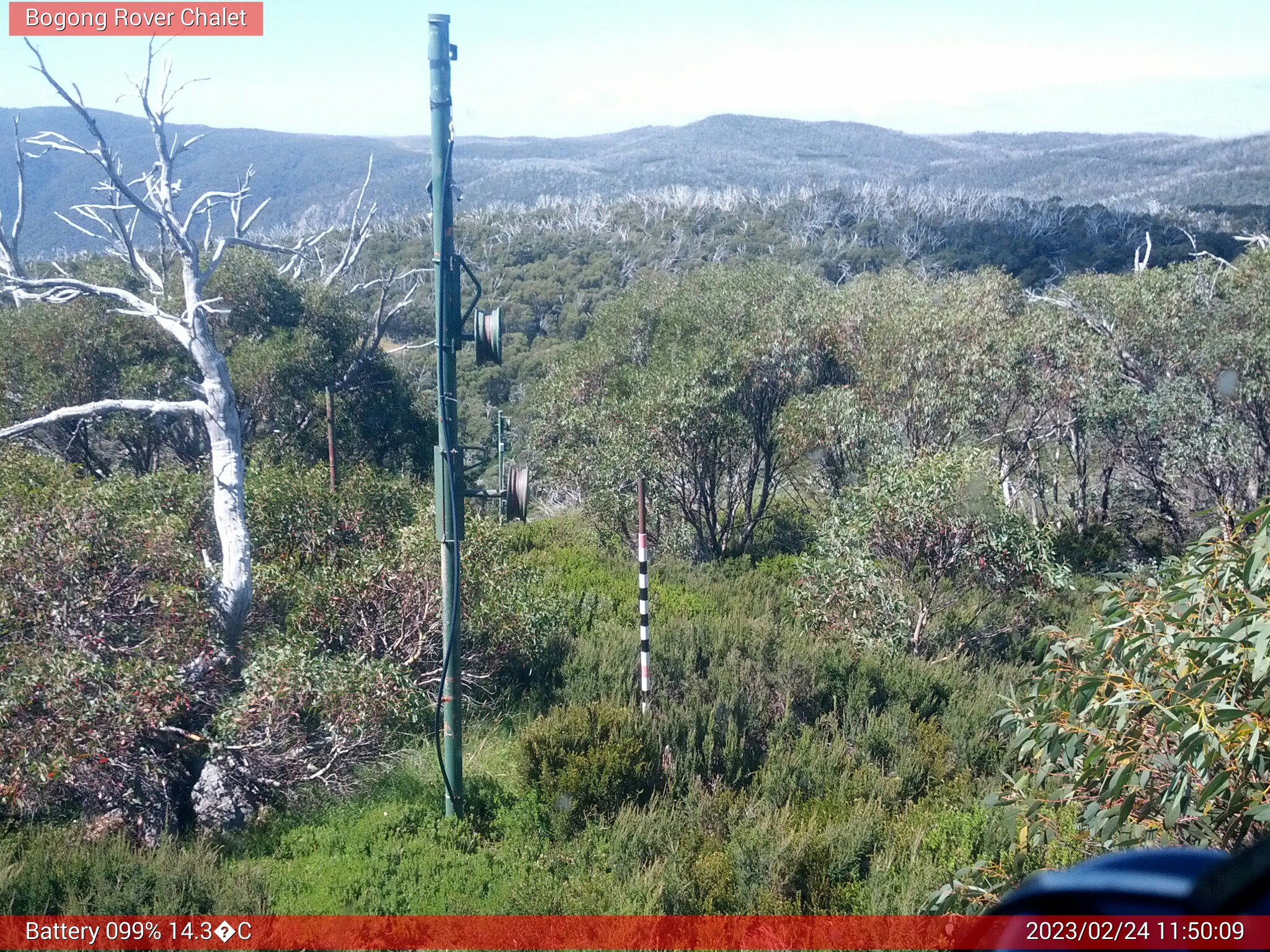 Bogong Web Cam 11:50am Friday 24th of February 2023