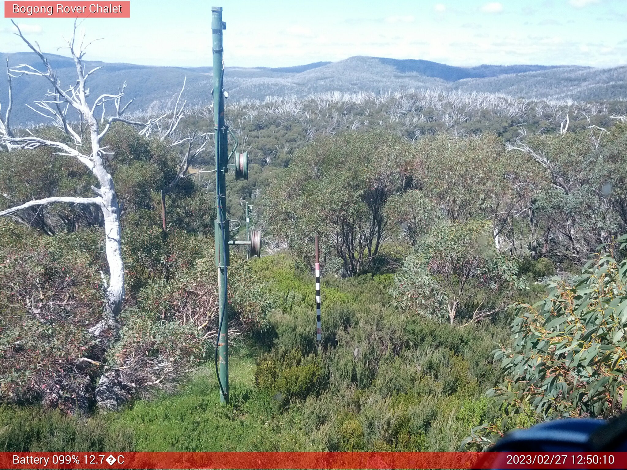 Bogong Web Cam 12:50pm Monday 27th of February 2023