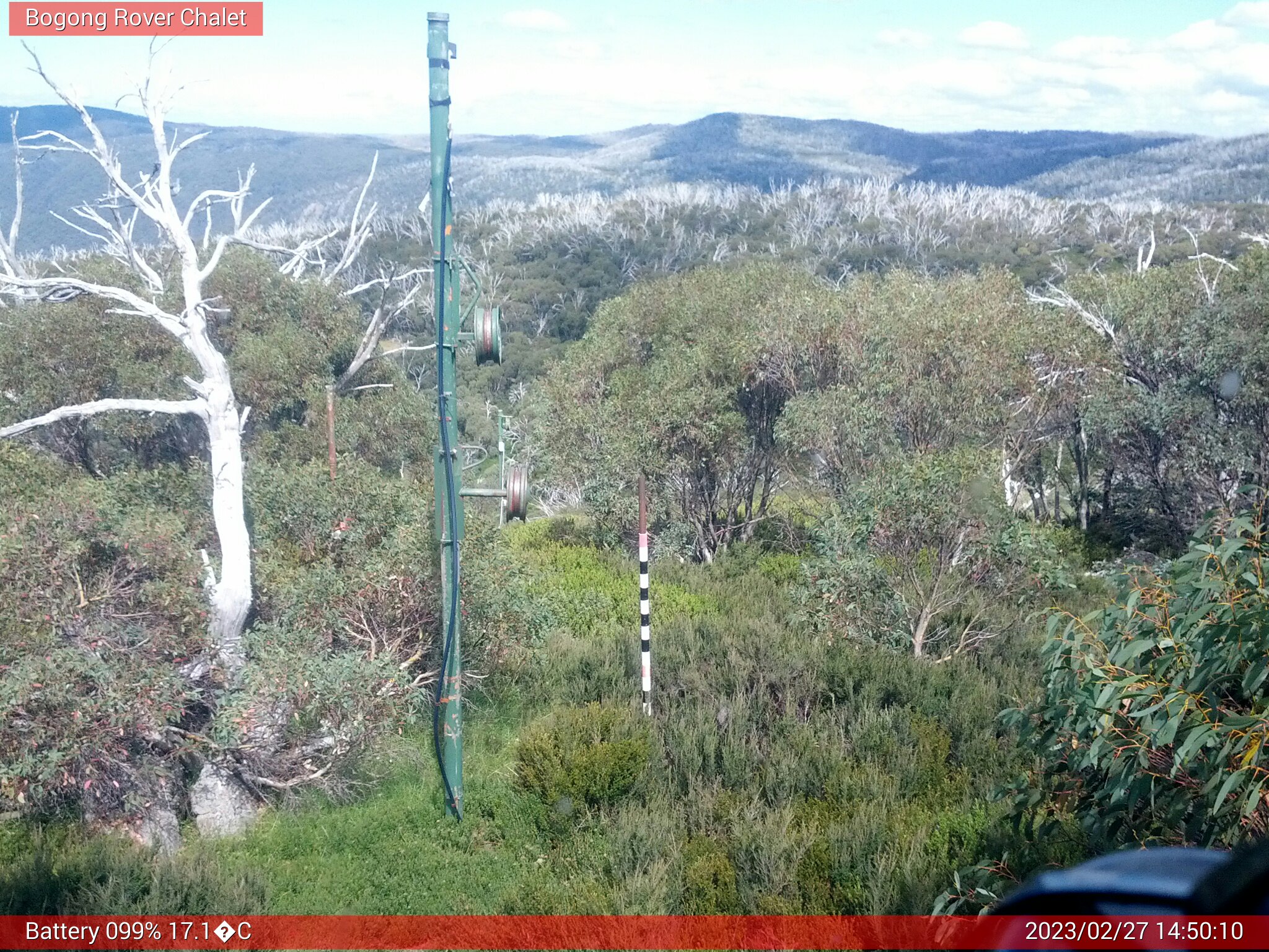 Bogong Web Cam 2:50pm Monday 27th of February 2023