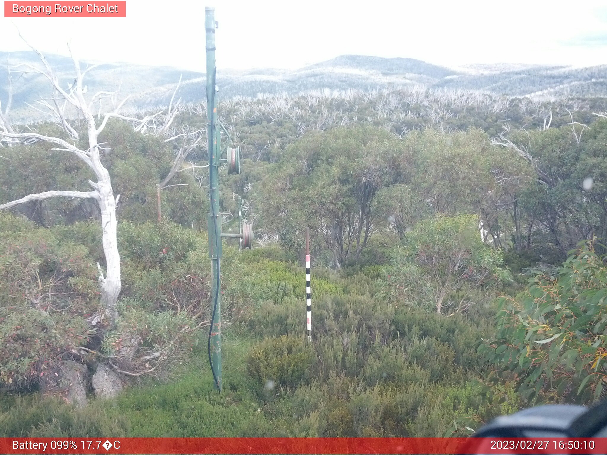 Bogong Web Cam 4:50pm Monday 27th of February 2023