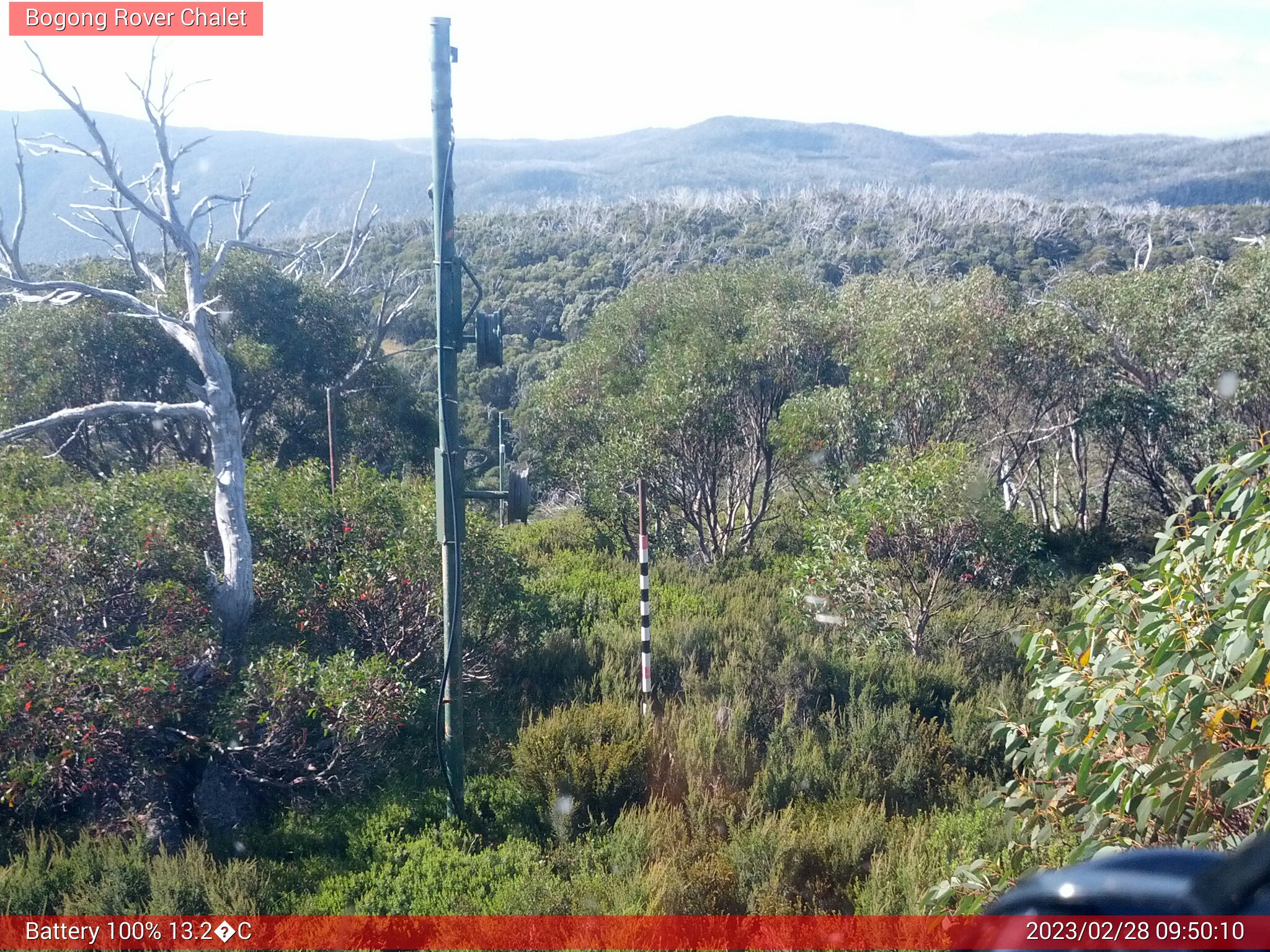 Bogong Web Cam 9:50am Tuesday 28th of February 2023