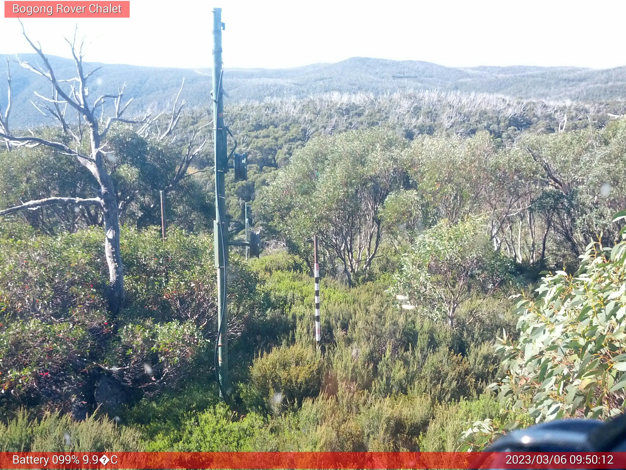 Bogong Web Cam 9:50am Monday 6th of March 2023