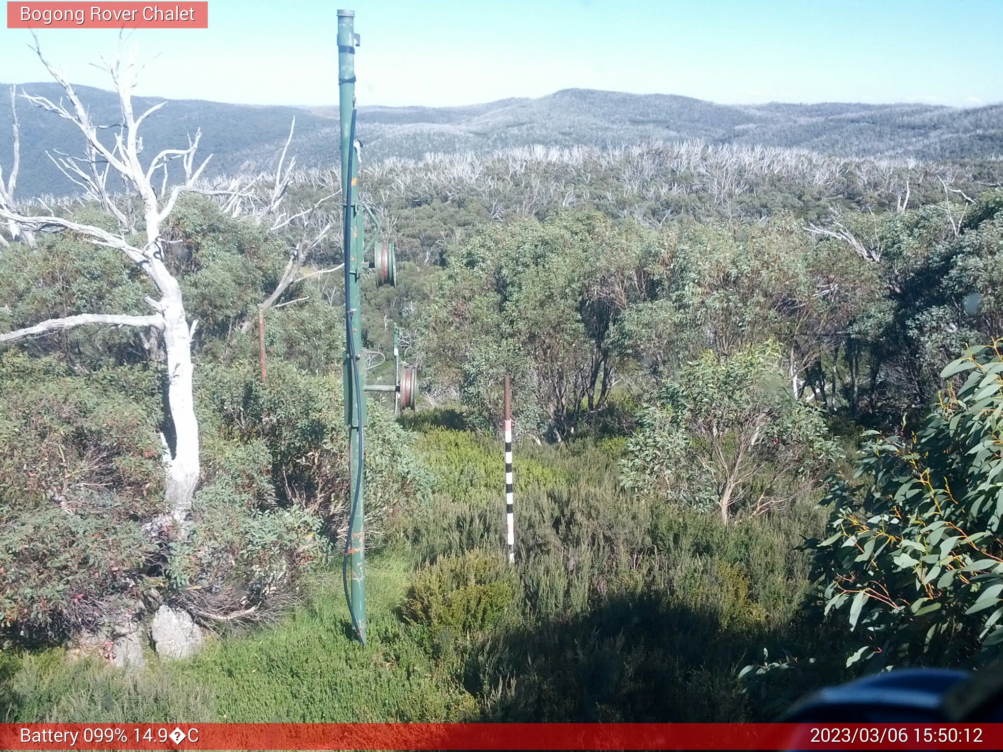 Bogong Web Cam 3:50pm Monday 6th of March 2023