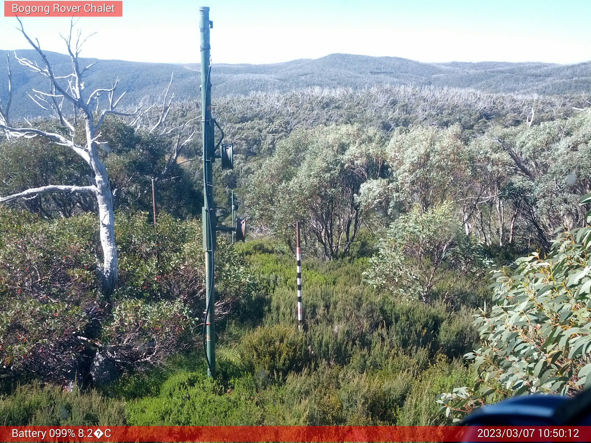 Bogong Web Cam 10:50am Tuesday 7th of March 2023