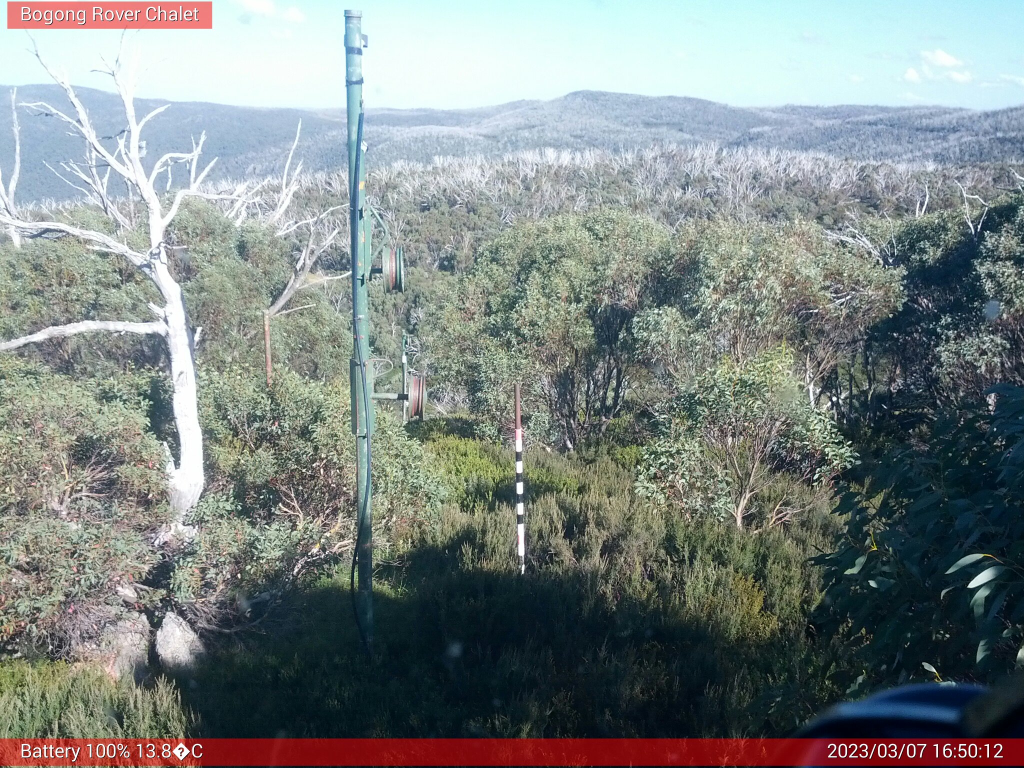 Bogong Web Cam 4:50pm Tuesday 7th of March 2023