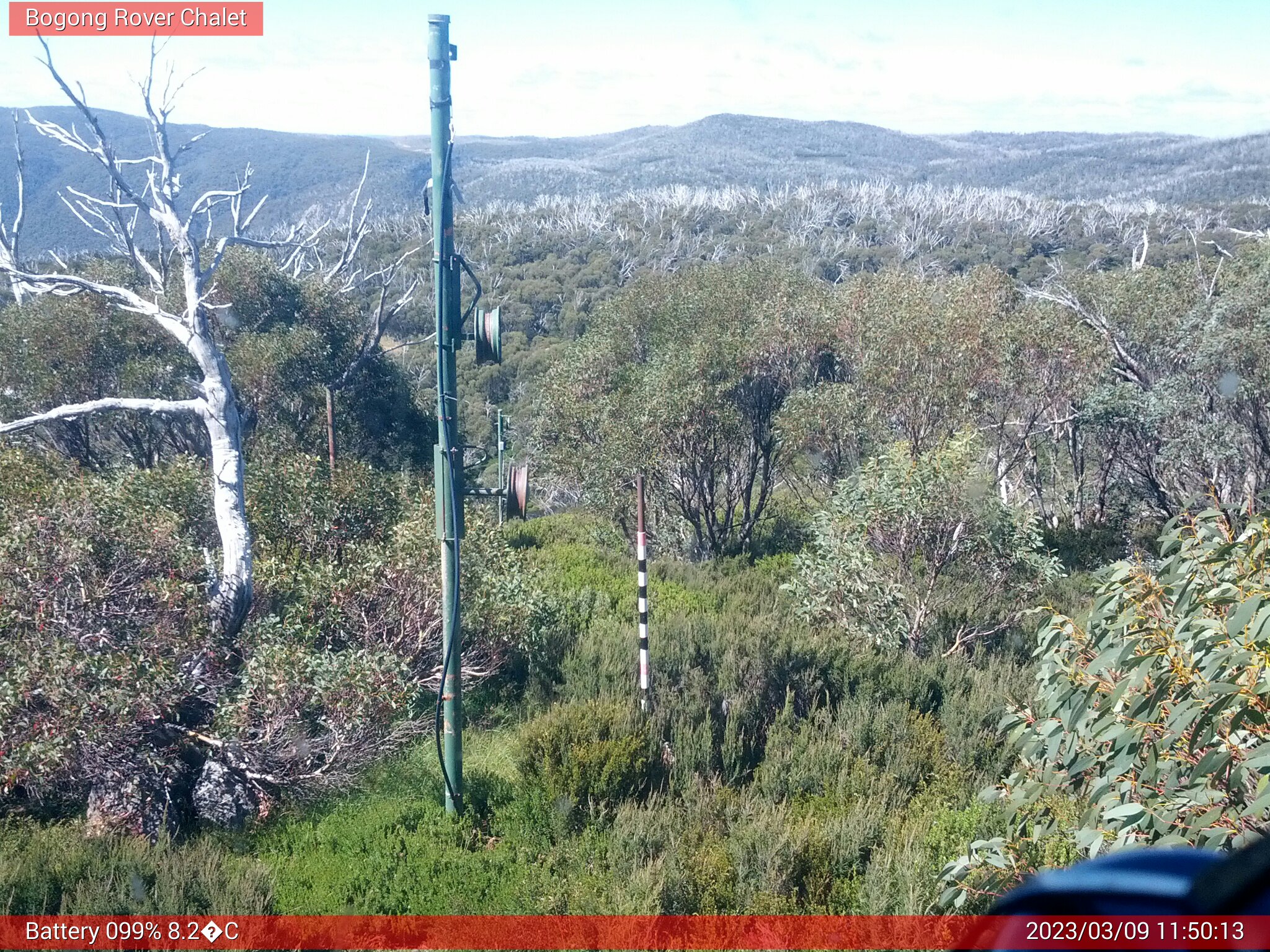 Bogong Web Cam 11:50am Thursday 9th of March 2023