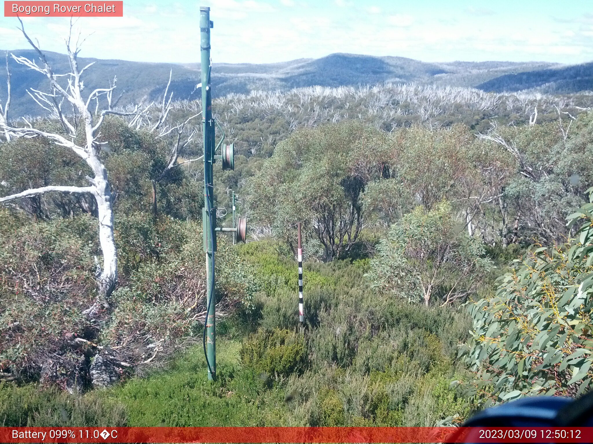 Bogong Web Cam 12:50pm Thursday 9th of March 2023