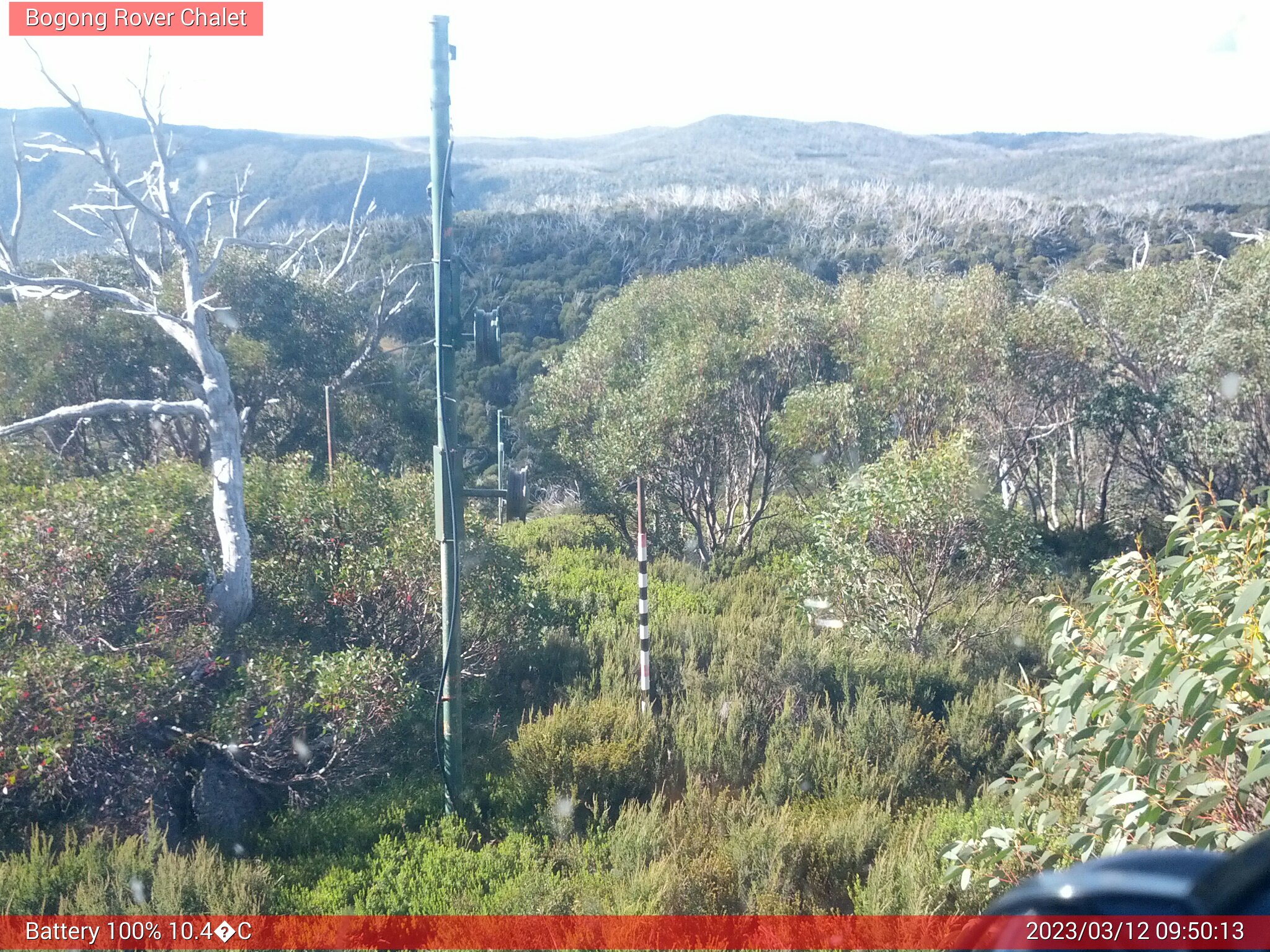 Bogong Web Cam 9:50am Sunday 12th of March 2023