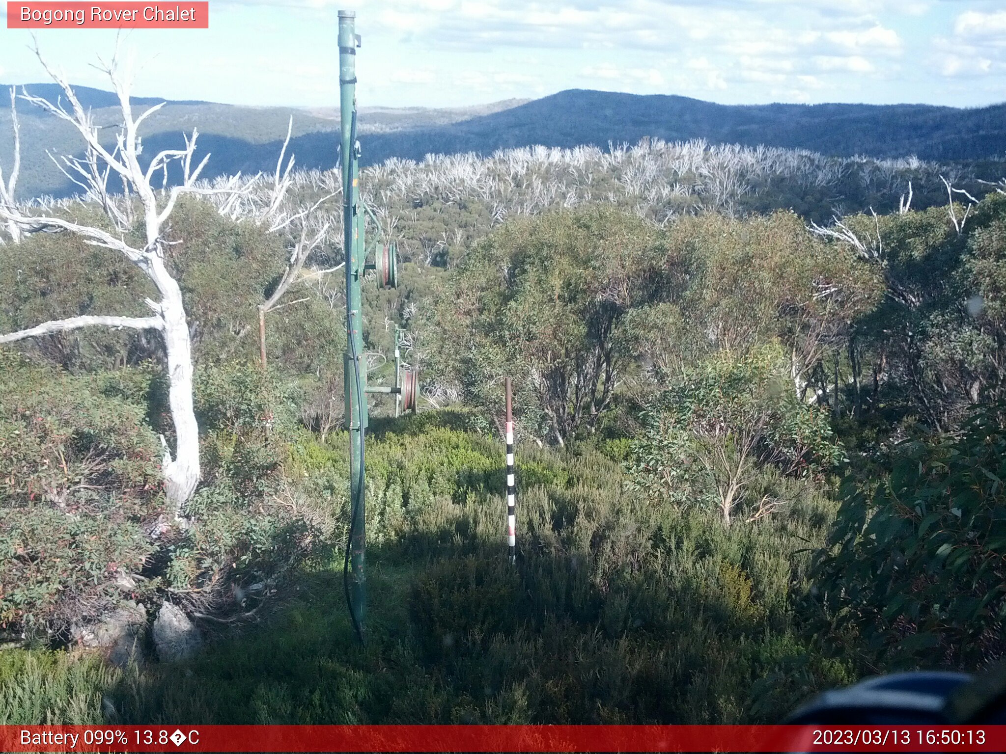 Bogong Web Cam 4:50pm Monday 13th of March 2023