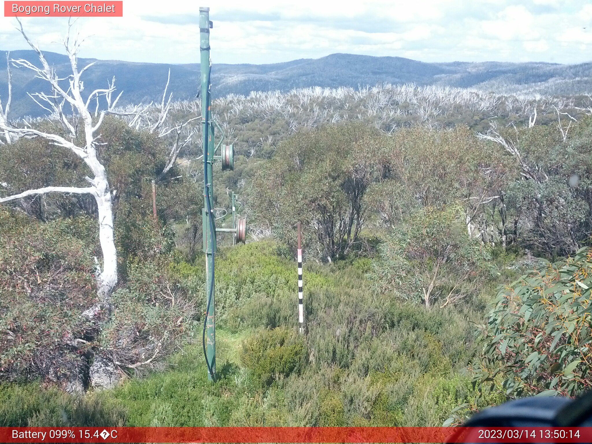 Bogong Web Cam 1:50pm Tuesday 14th of March 2023