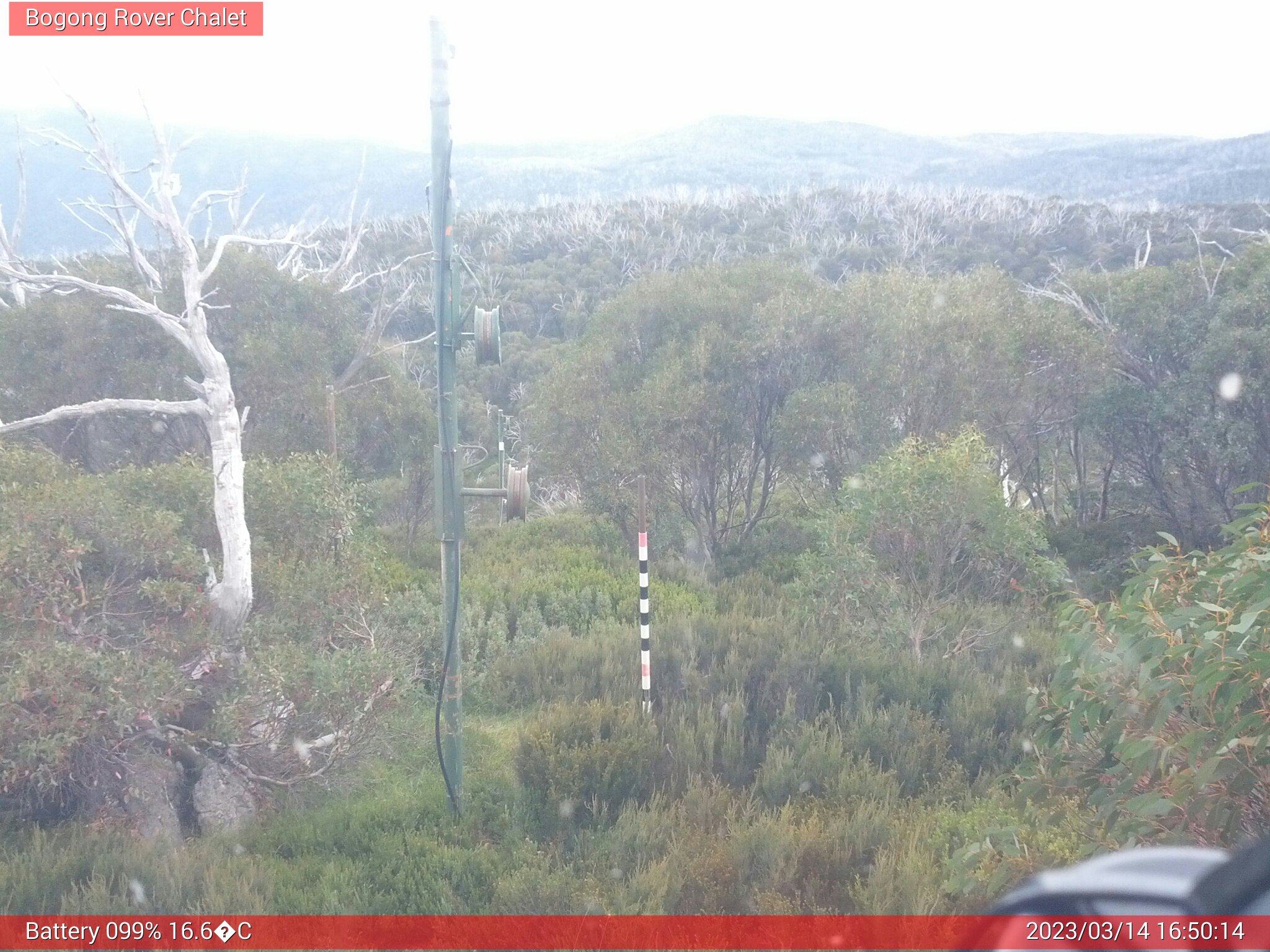 Bogong Web Cam 4:50pm Tuesday 14th of March 2023