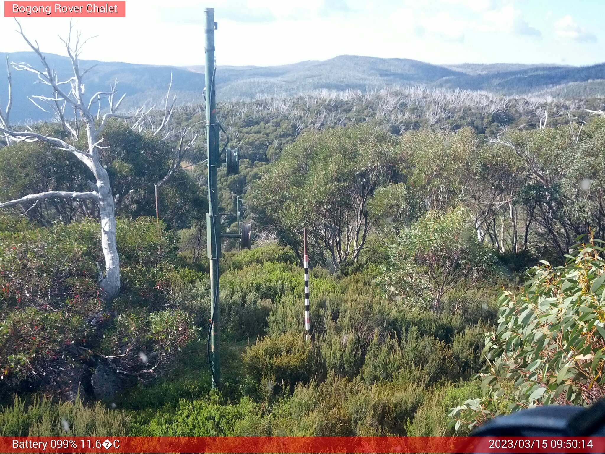 Bogong Web Cam 9:50am Wednesday 15th of March 2023