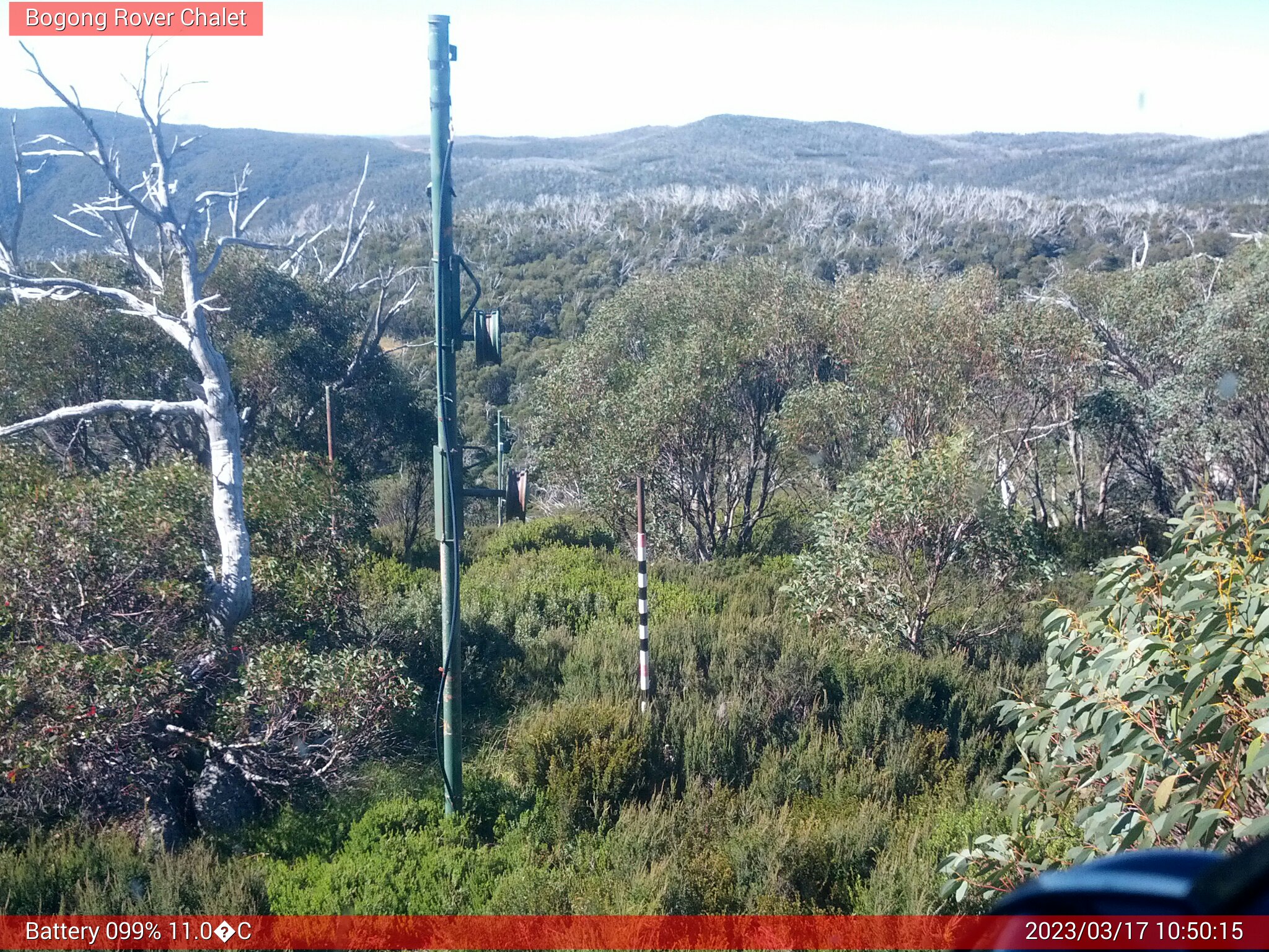 Bogong Web Cam 10:50am Friday 17th of March 2023