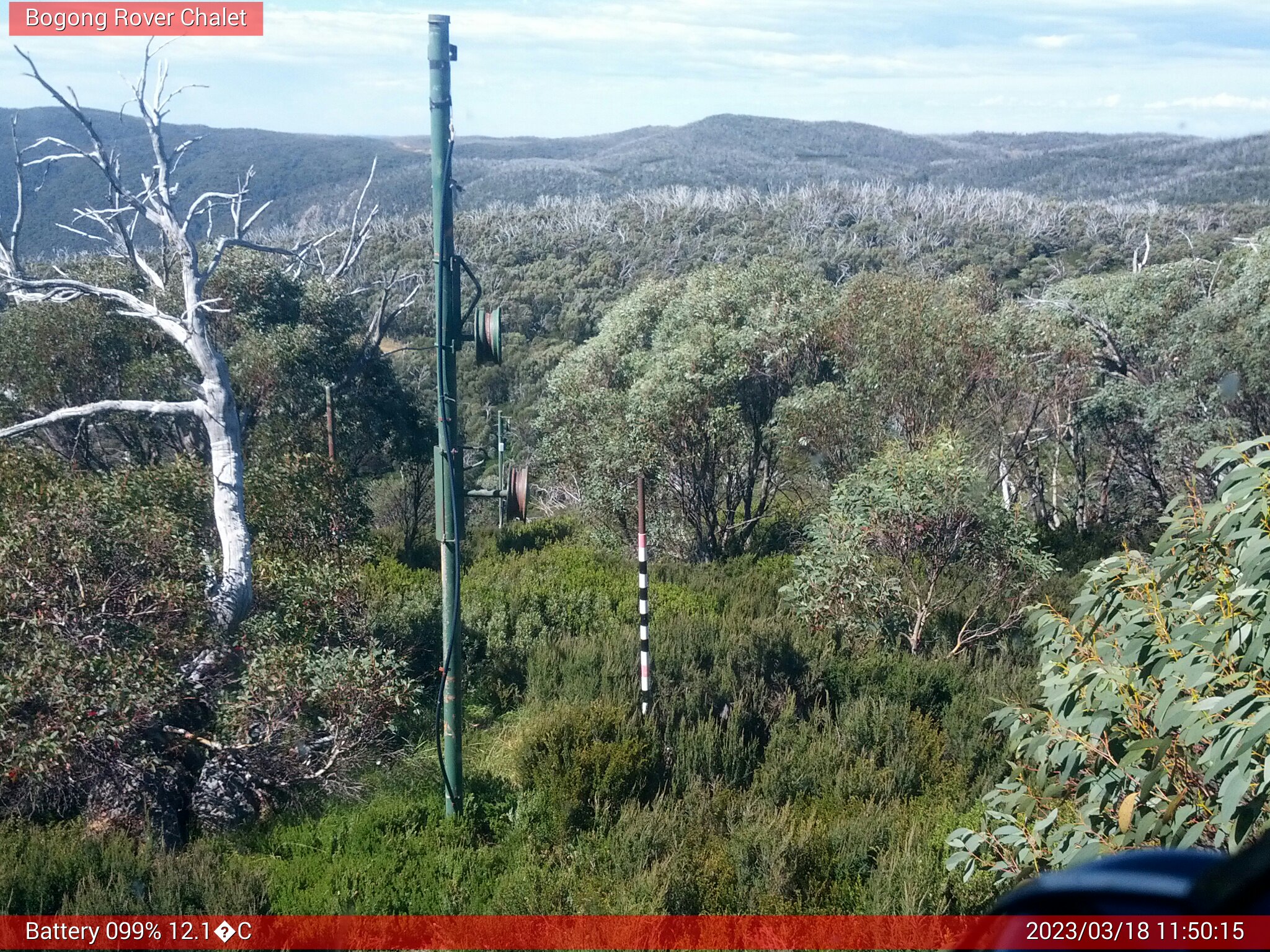 Bogong Web Cam 11:50am Saturday 18th of March 2023