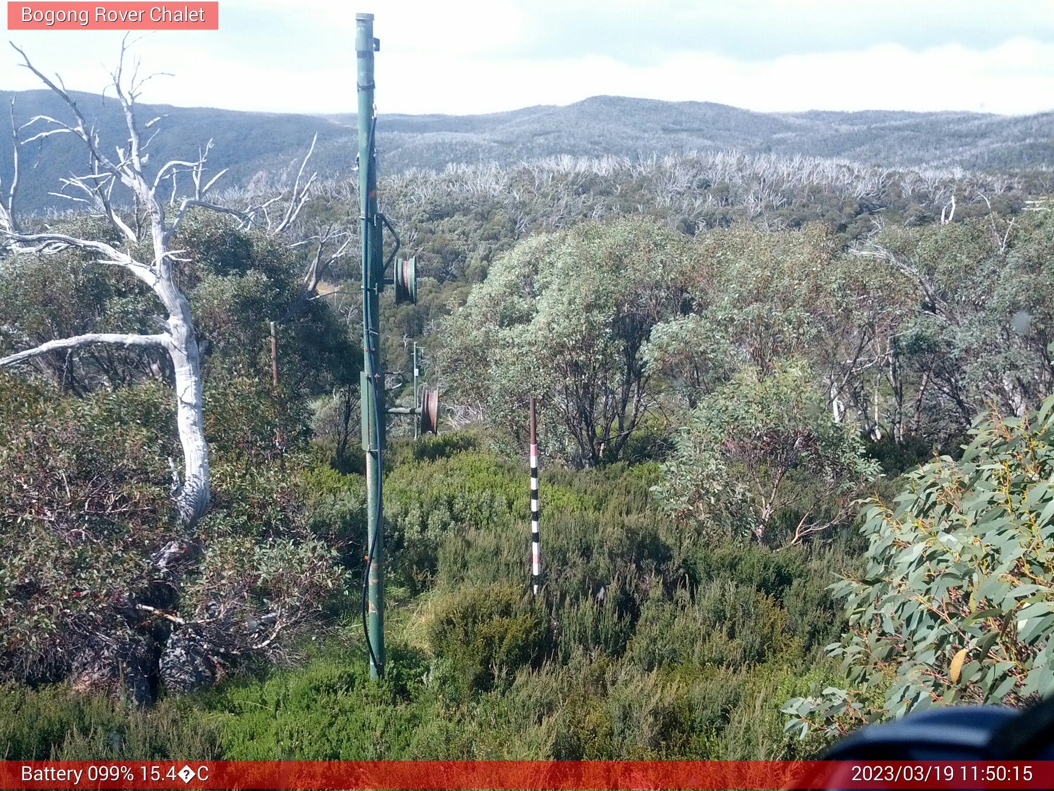 Bogong Web Cam 11:50am Sunday 19th of March 2023