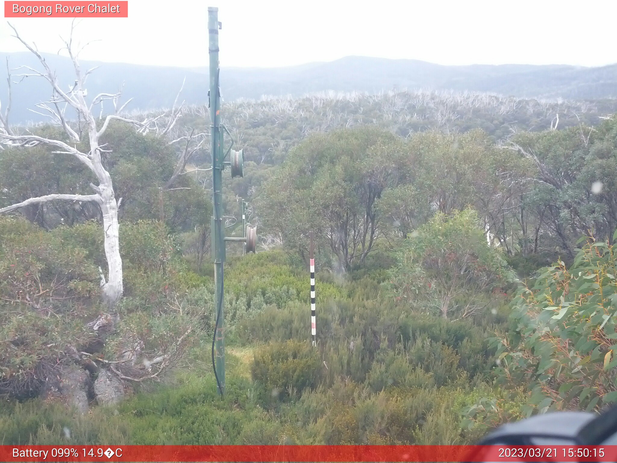 Bogong Web Cam 3:50pm Tuesday 21st of March 2023