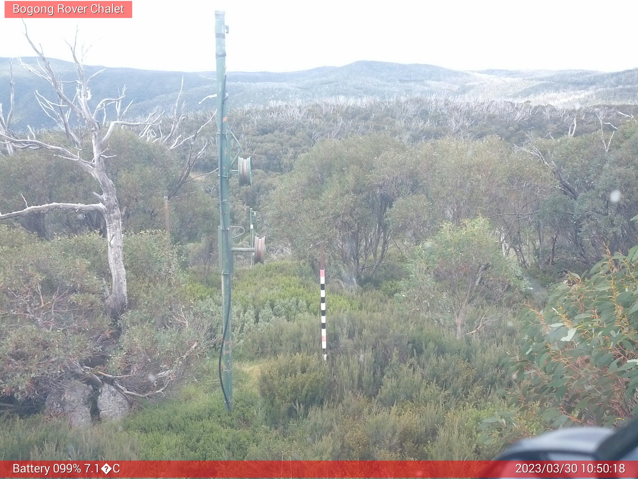 Bogong Web Cam 10:50am Thursday 30th of March 2023